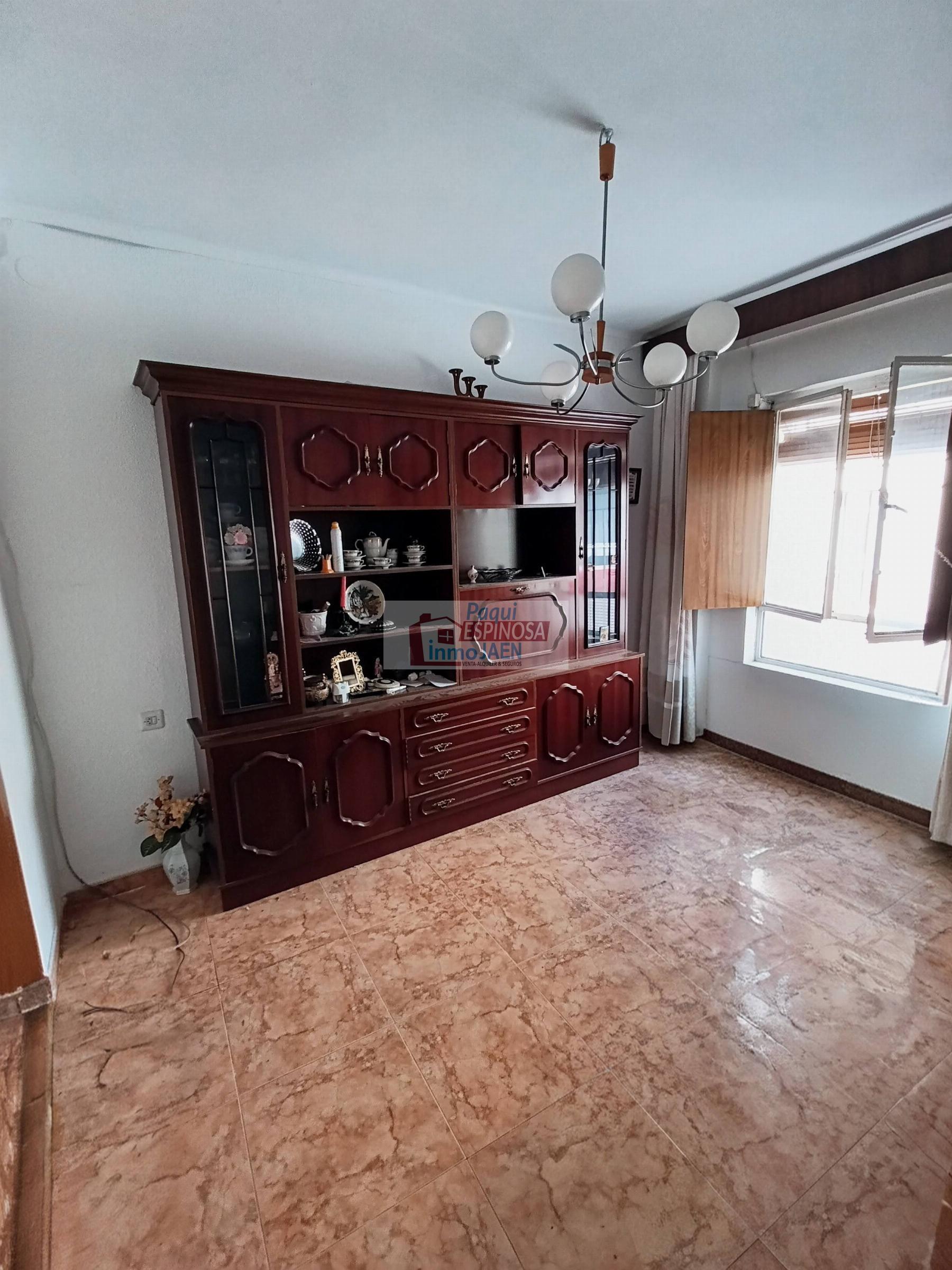 Venta de casa en Torredonjimeno