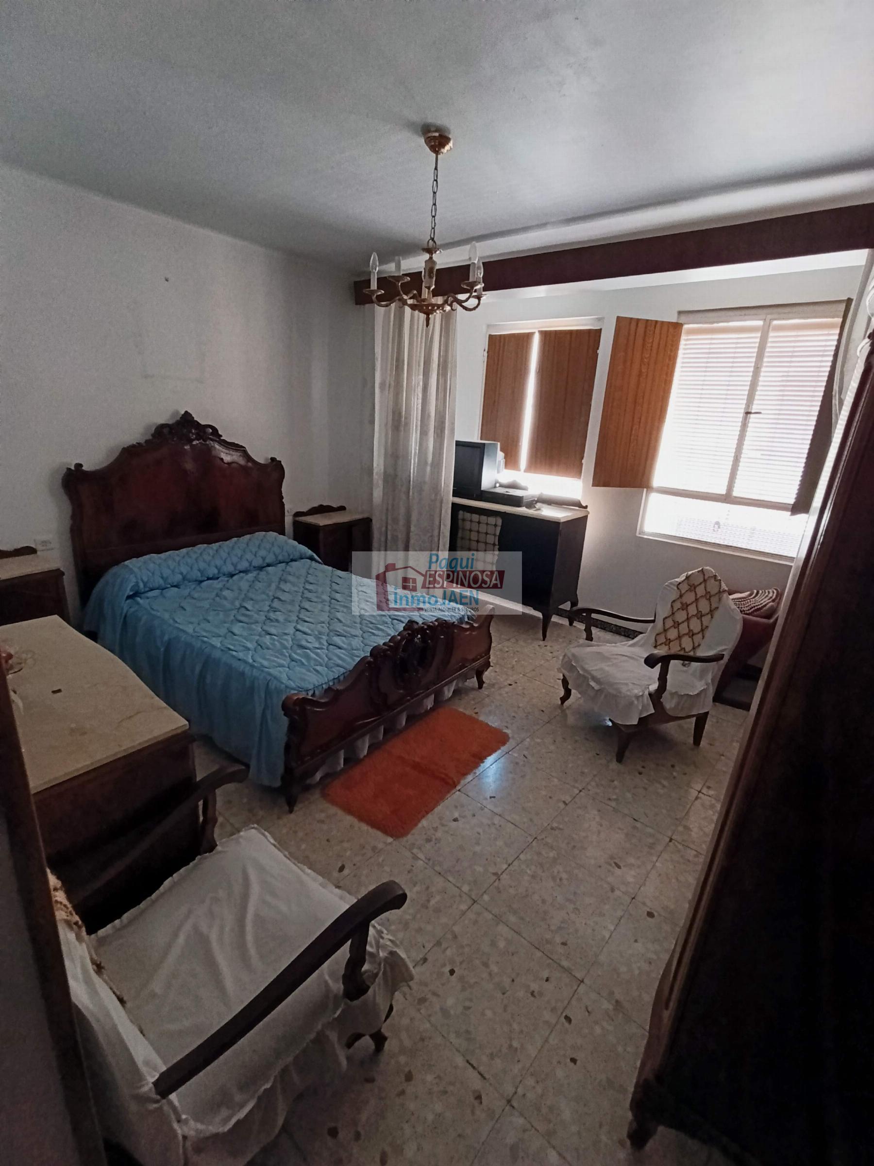 Venta de casa en Torredonjimeno