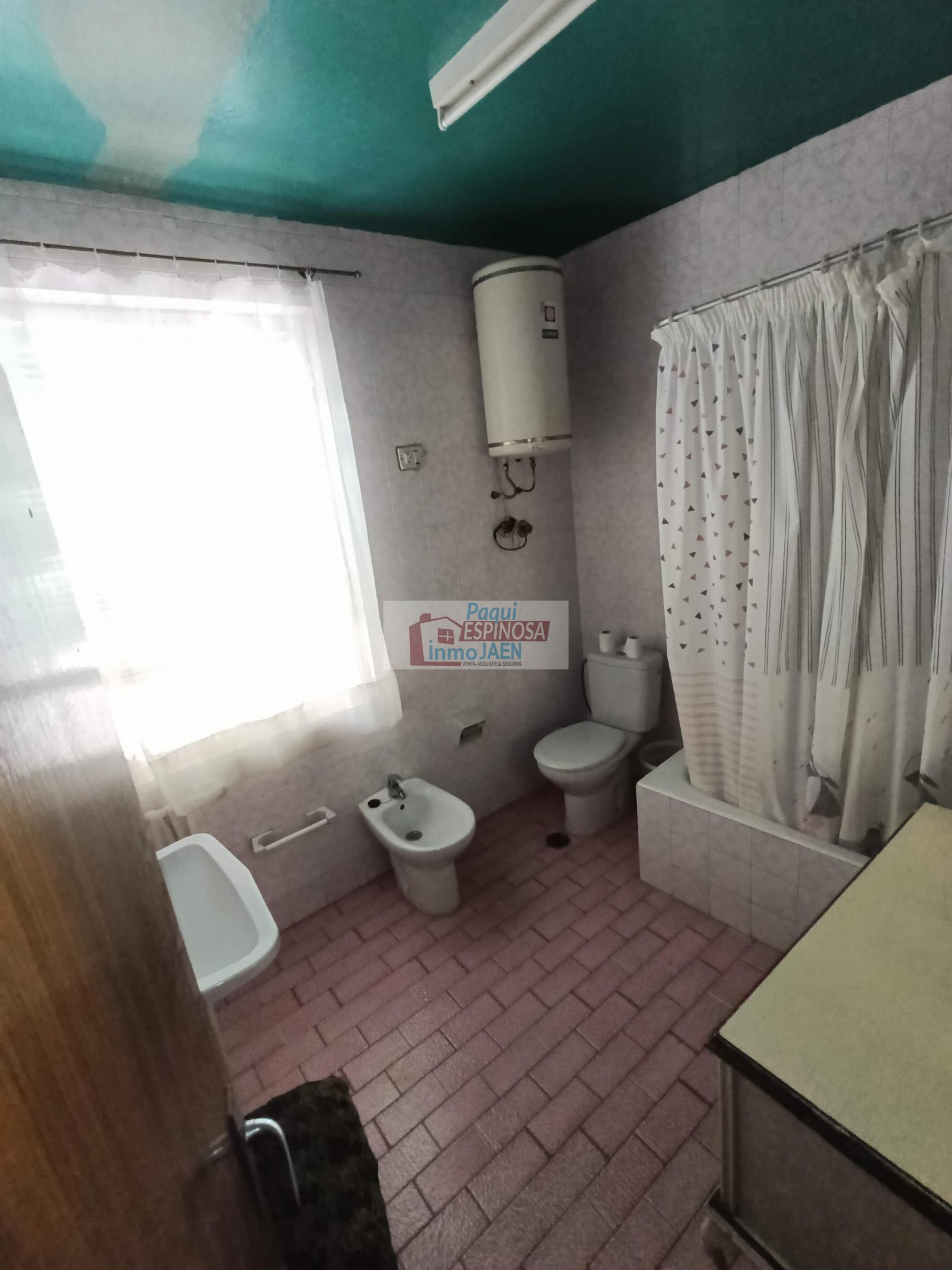 Venta de casa en Torredonjimeno