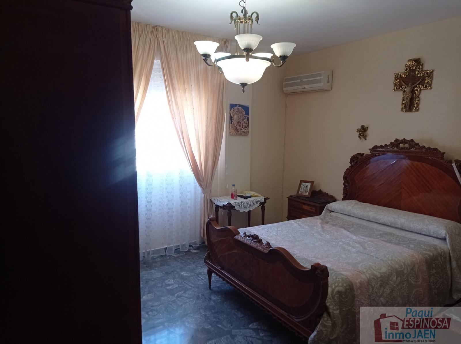 Venta de piso en Torredonjimeno
