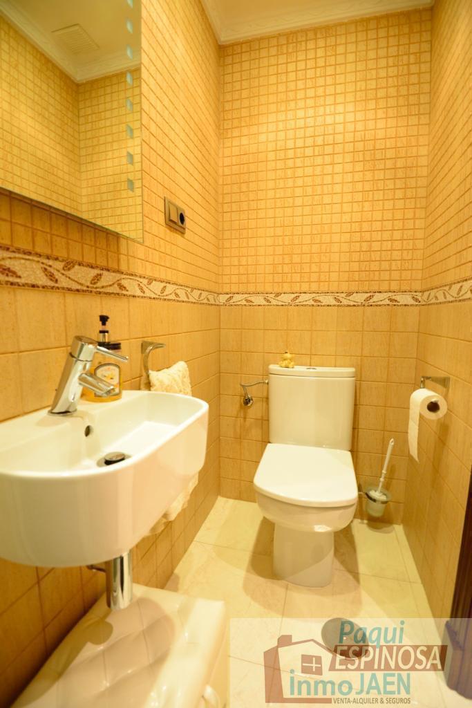 Venta de piso en Torredonjimeno