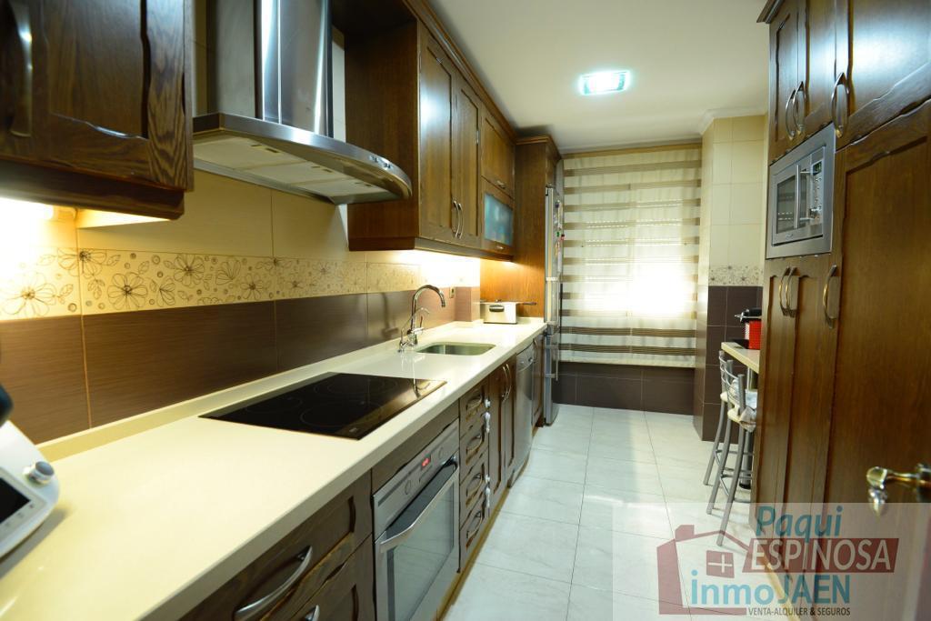 Venta de piso en Torredonjimeno