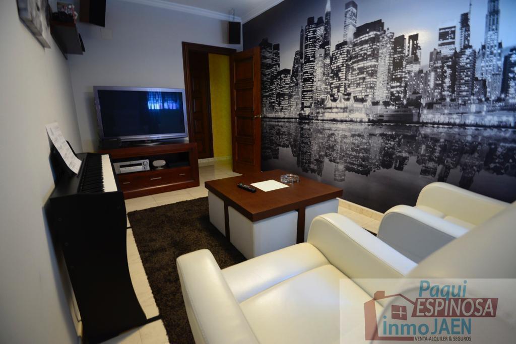 Venta de piso en Torredonjimeno