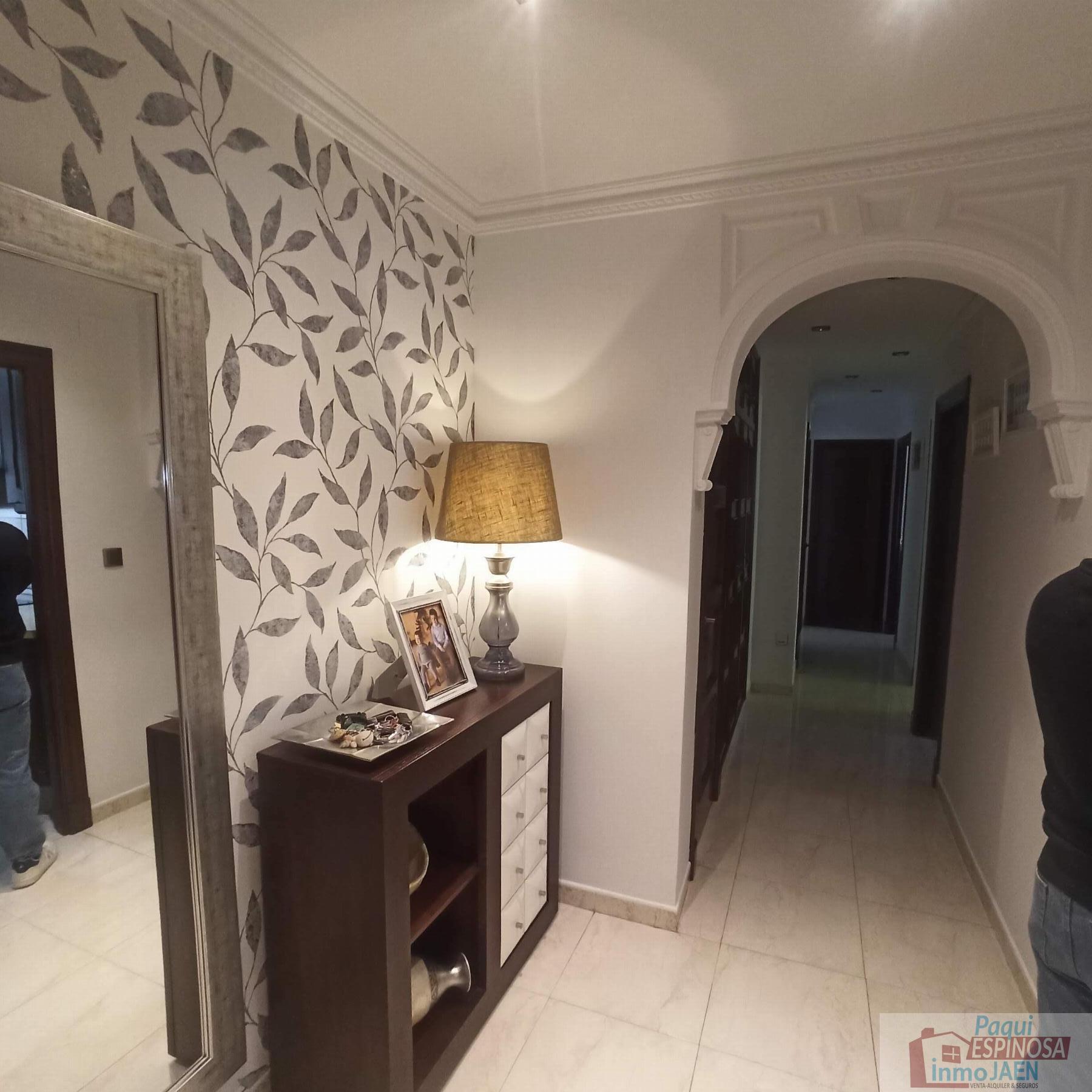 Venta de piso en Torredonjimeno