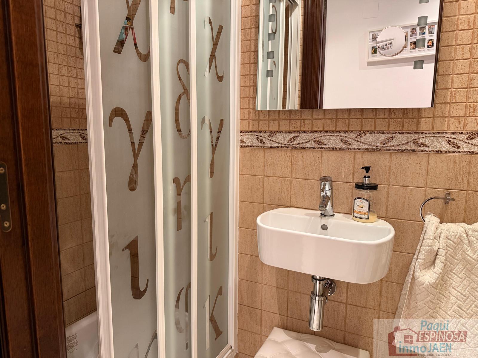 Venta de piso en Torredonjimeno