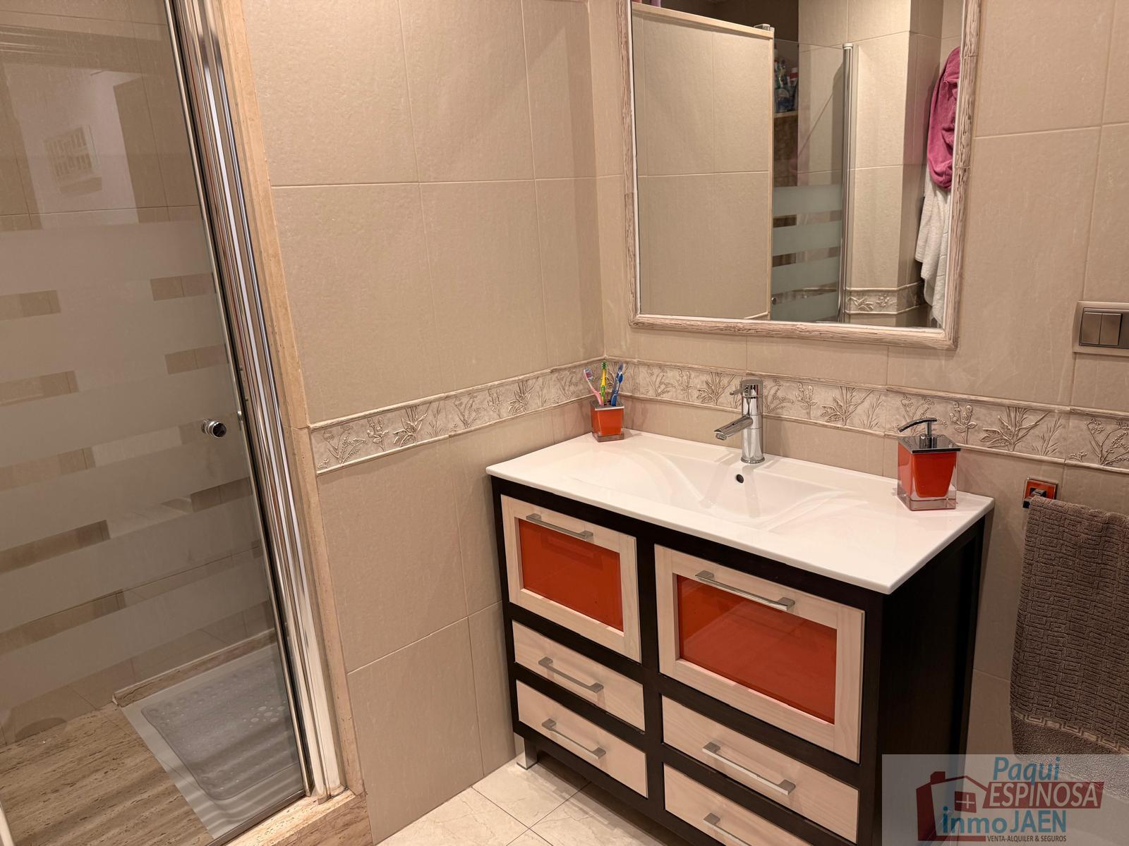 Venta de piso en Torredonjimeno
