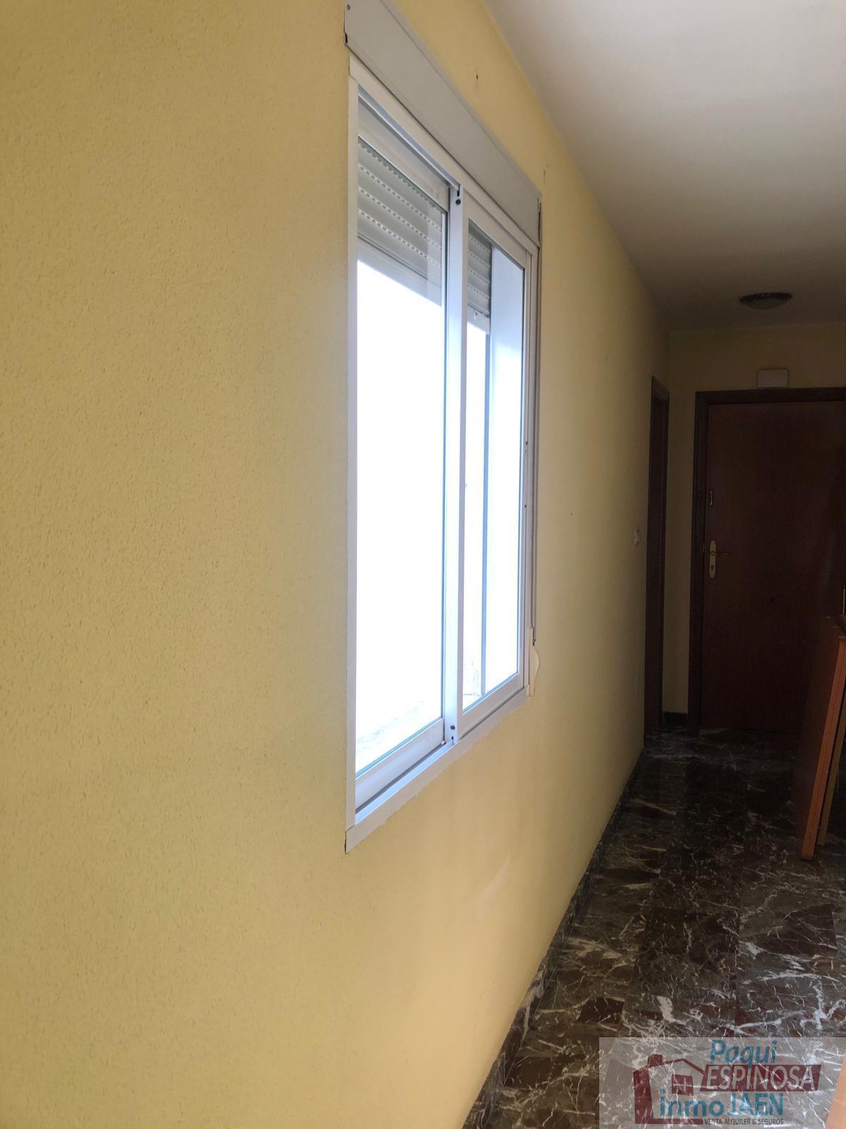 For sale of flat in Torredonjimeno