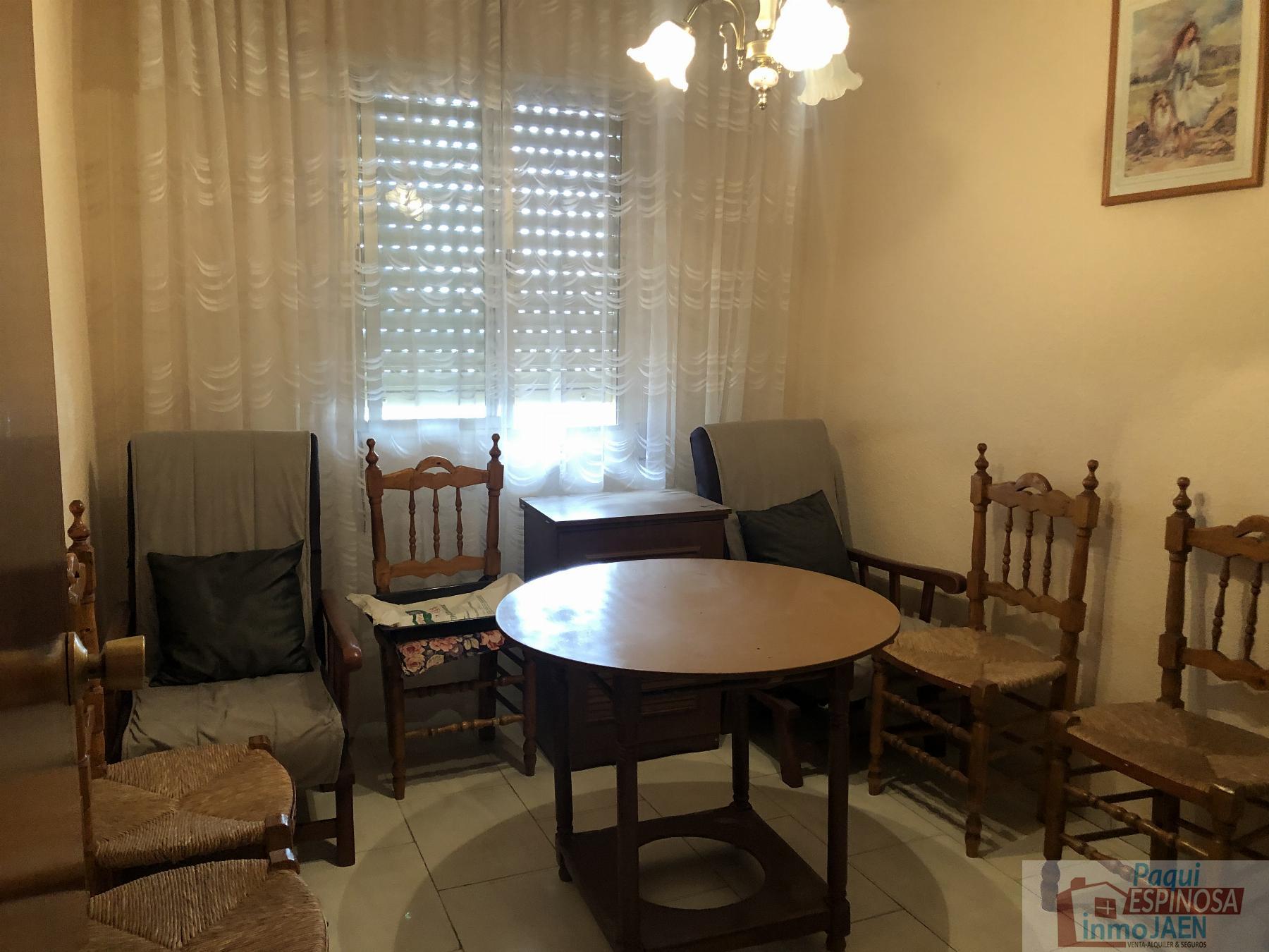 Venta de piso en Torredonjimeno
