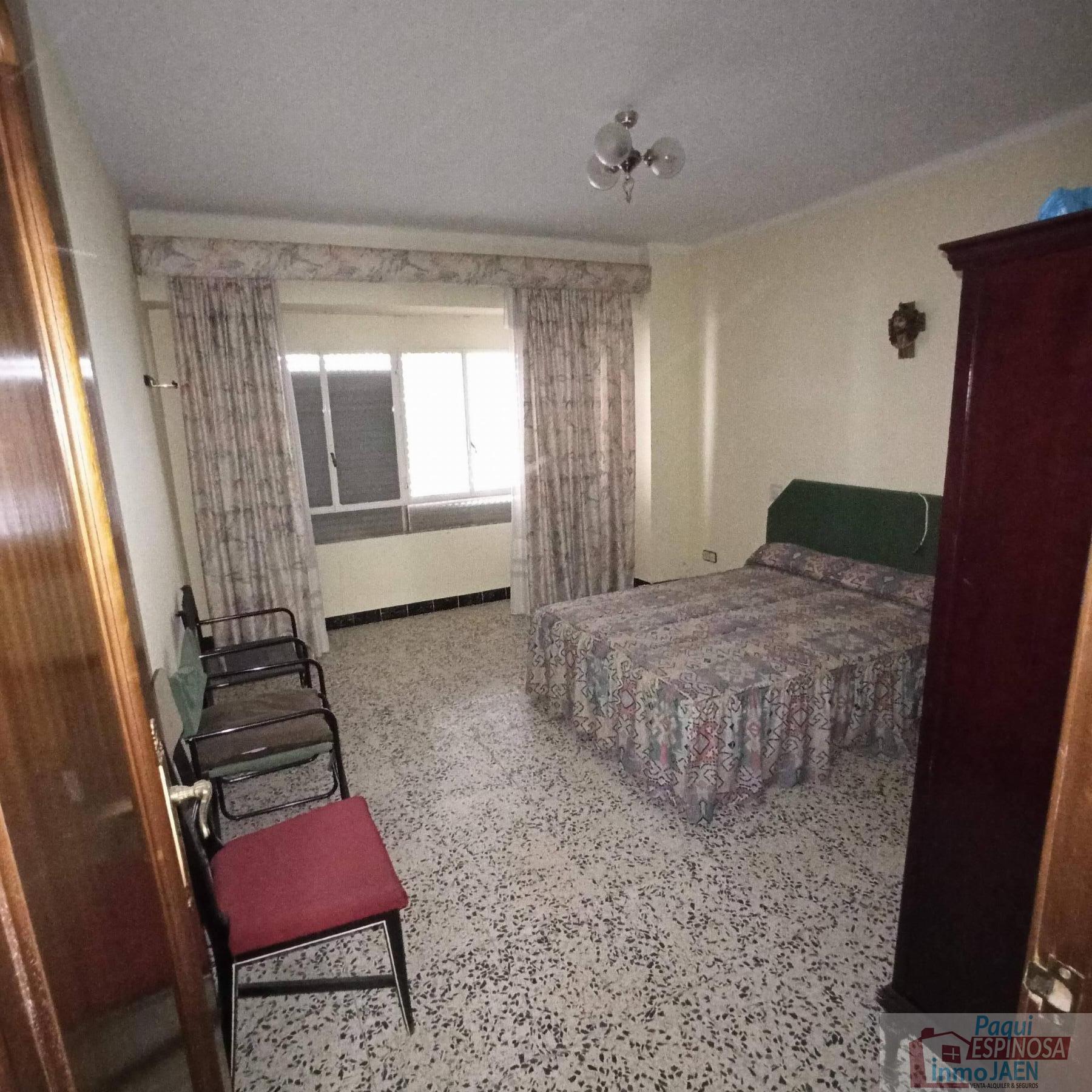 Venta de piso en Torredonjimeno