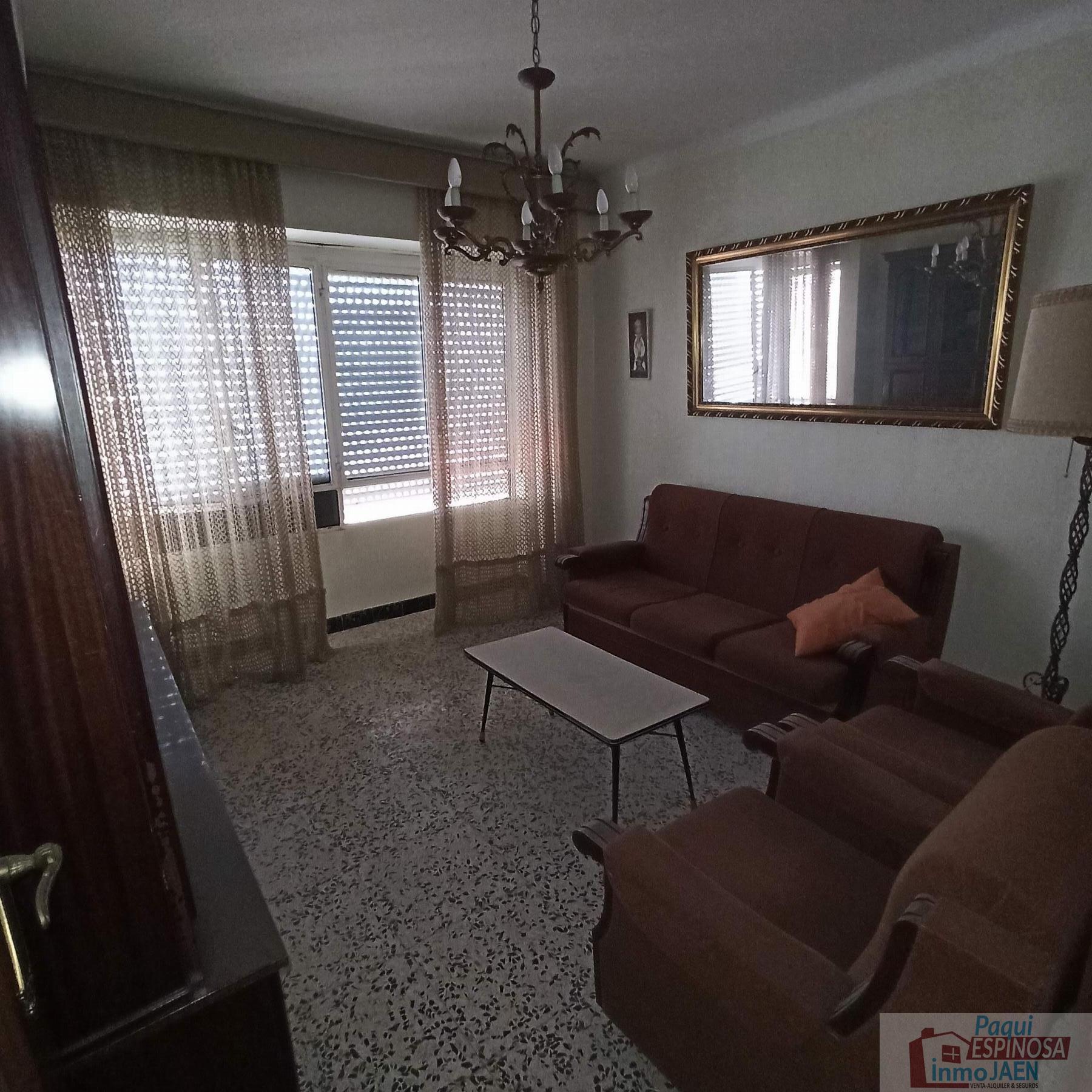 Venta de piso en Torredonjimeno