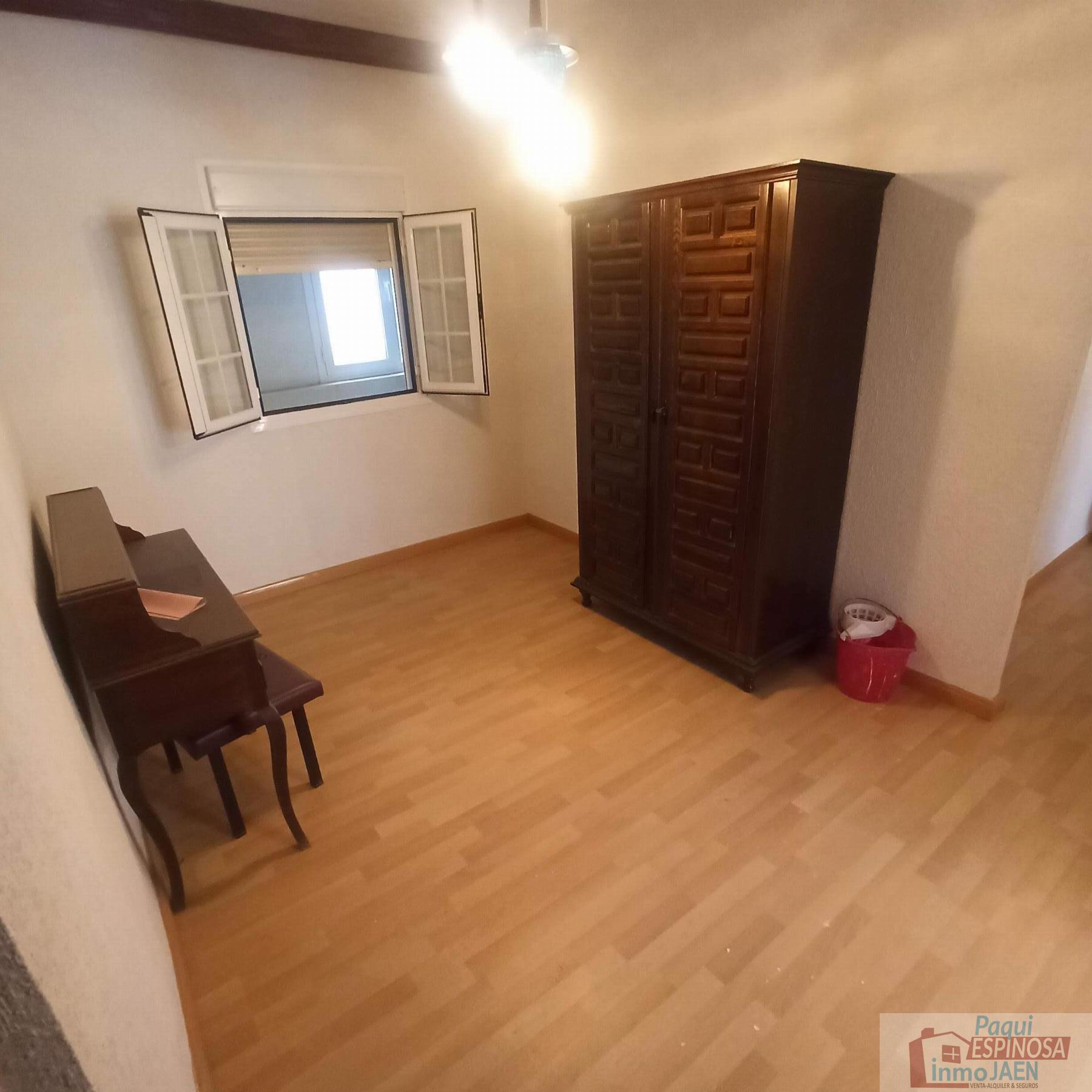 Venta de piso en Torredonjimeno