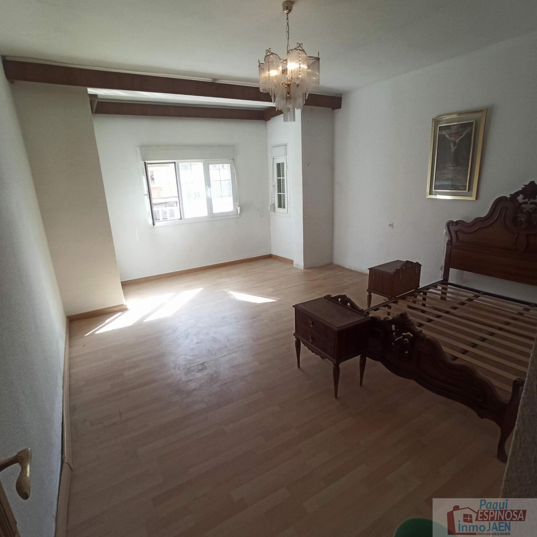 Venta de piso en Torredonjimeno