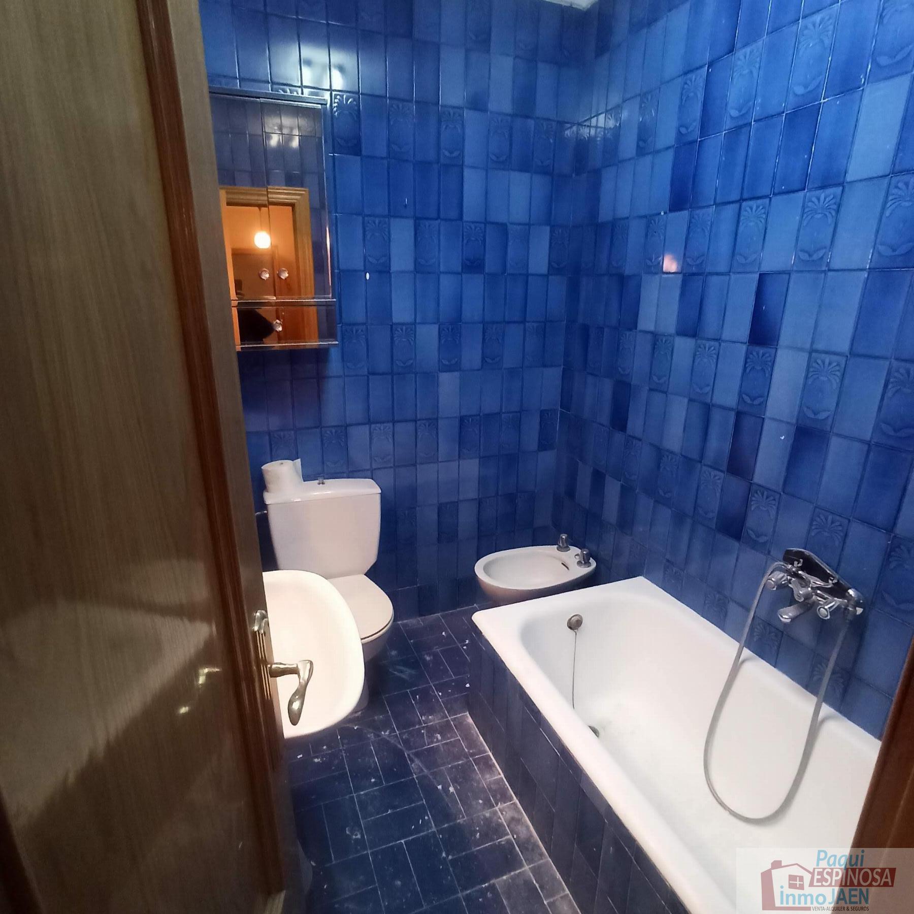 Venta de piso en Torredonjimeno