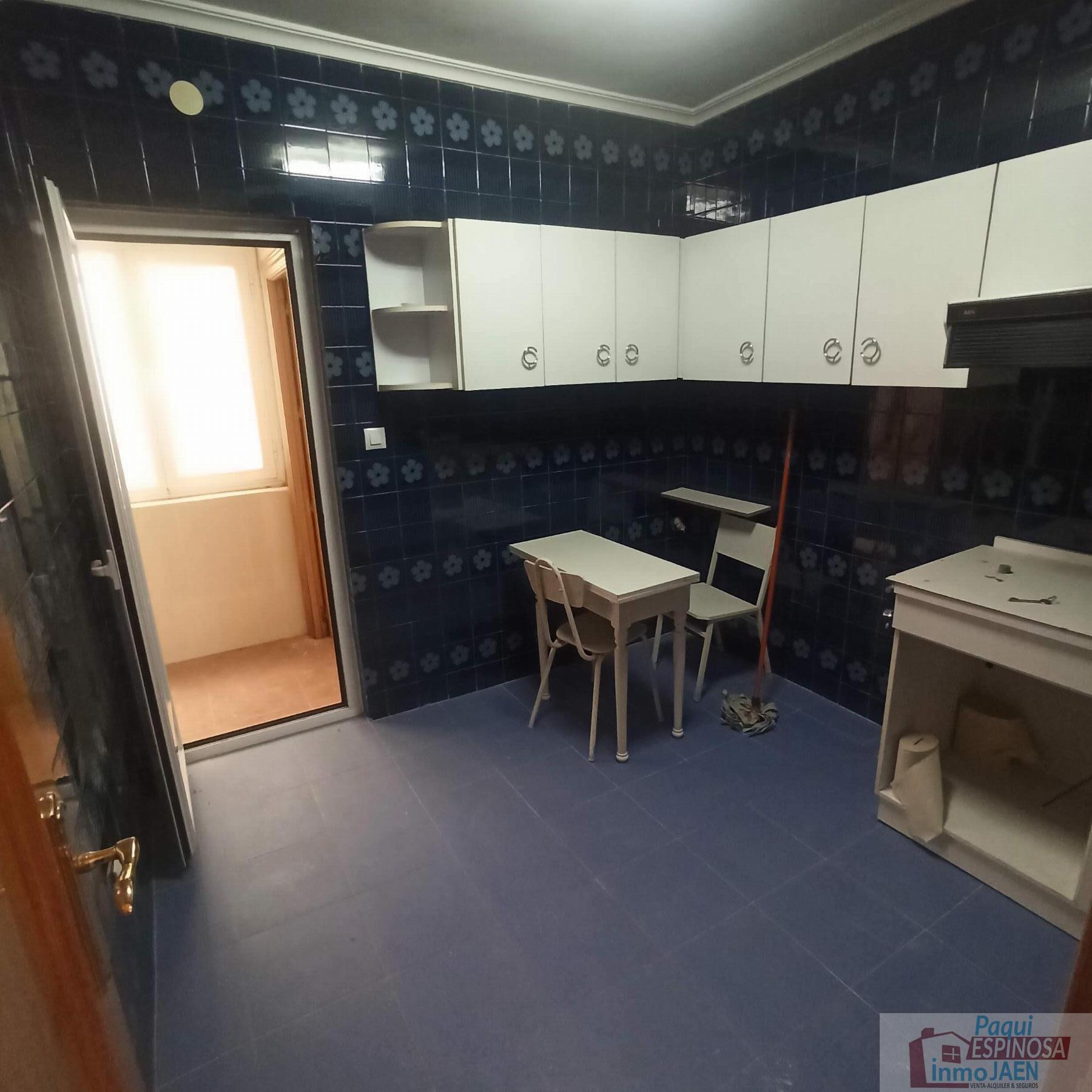 Venta de piso en Torredonjimeno