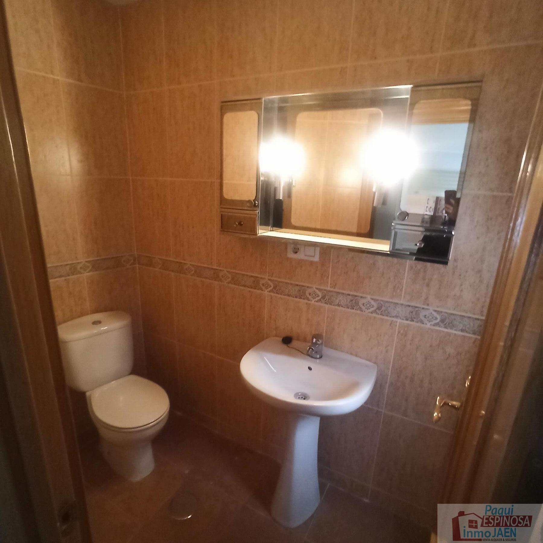Venta de piso en Torredonjimeno