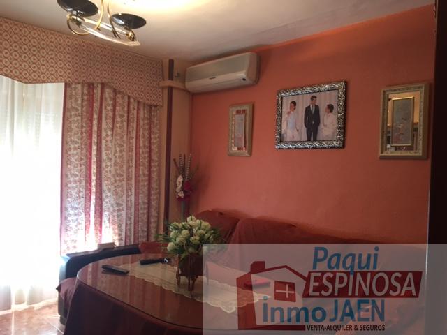 For sale of flat in Torredonjimeno