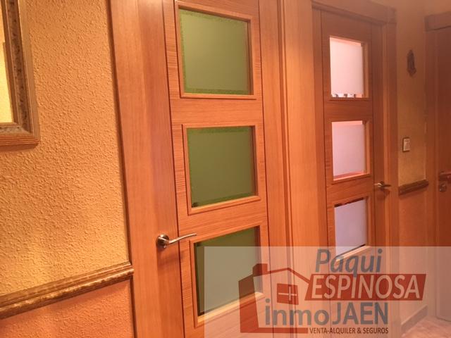 For sale of flat in Torredonjimeno