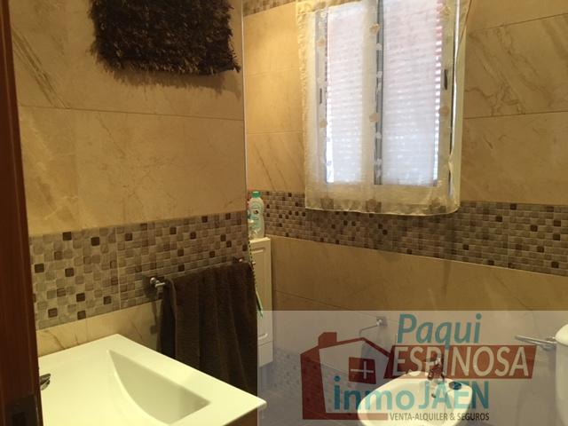 For sale of flat in Torredonjimeno