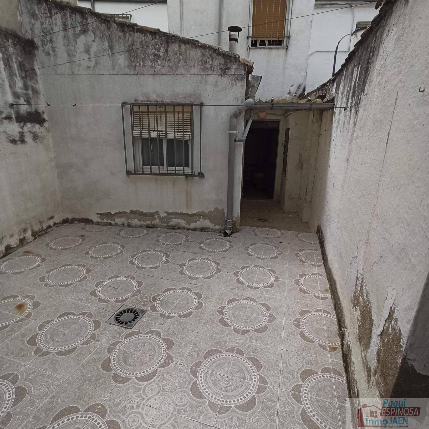 Venta de casa en Torredonjimeno