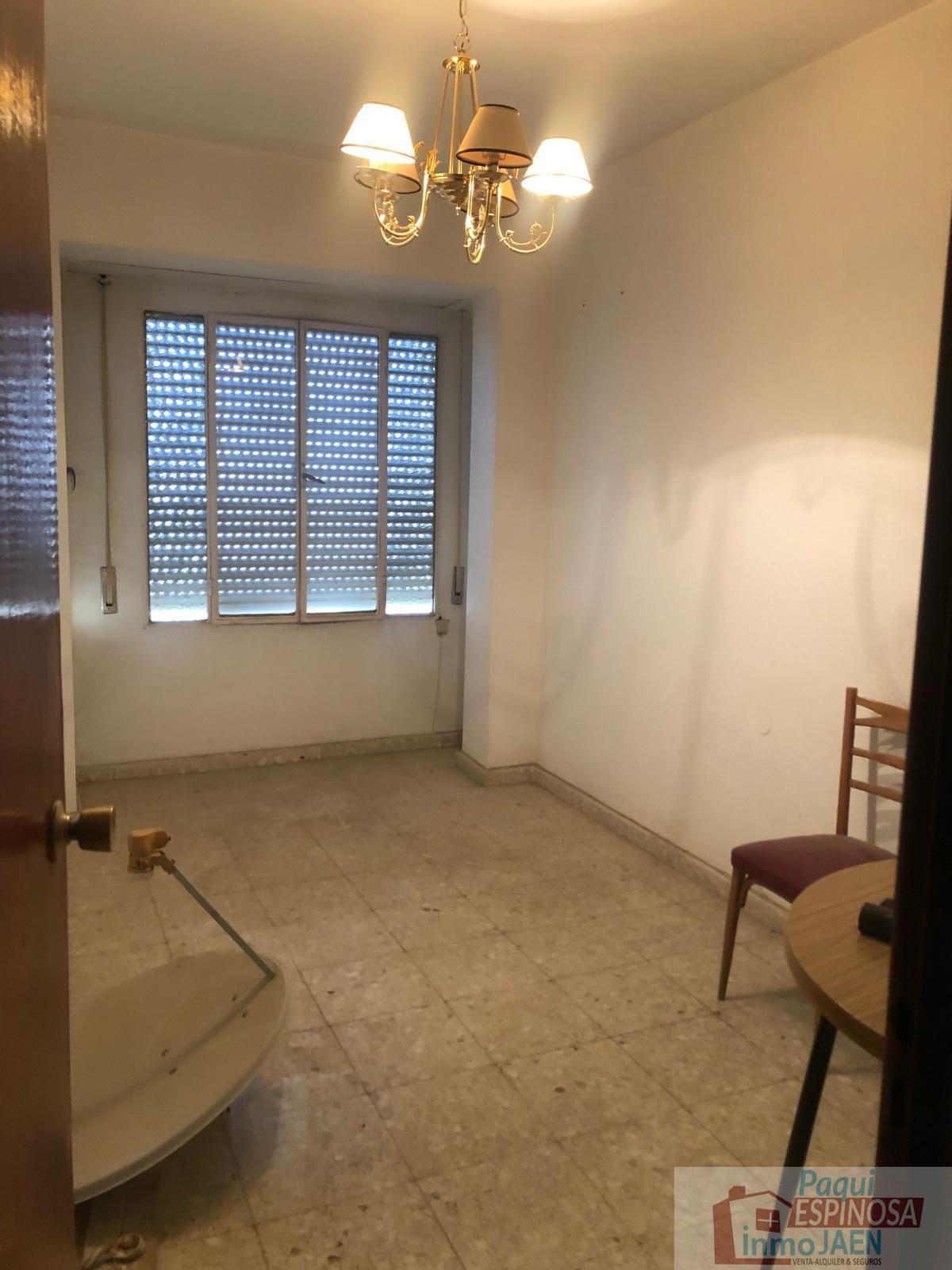 Venta de piso en Torredonjimeno