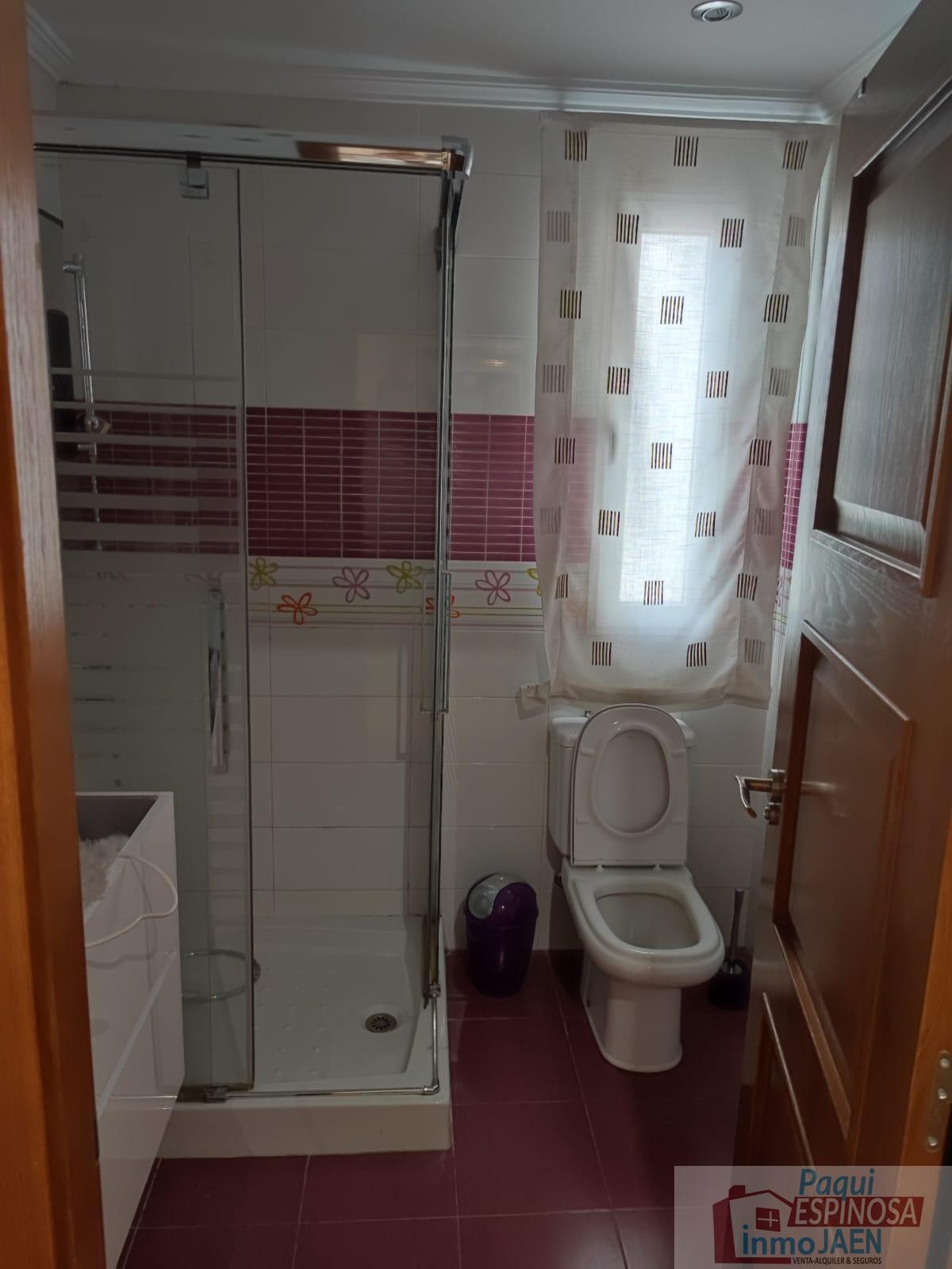 For sale of flat in Torredonjimeno