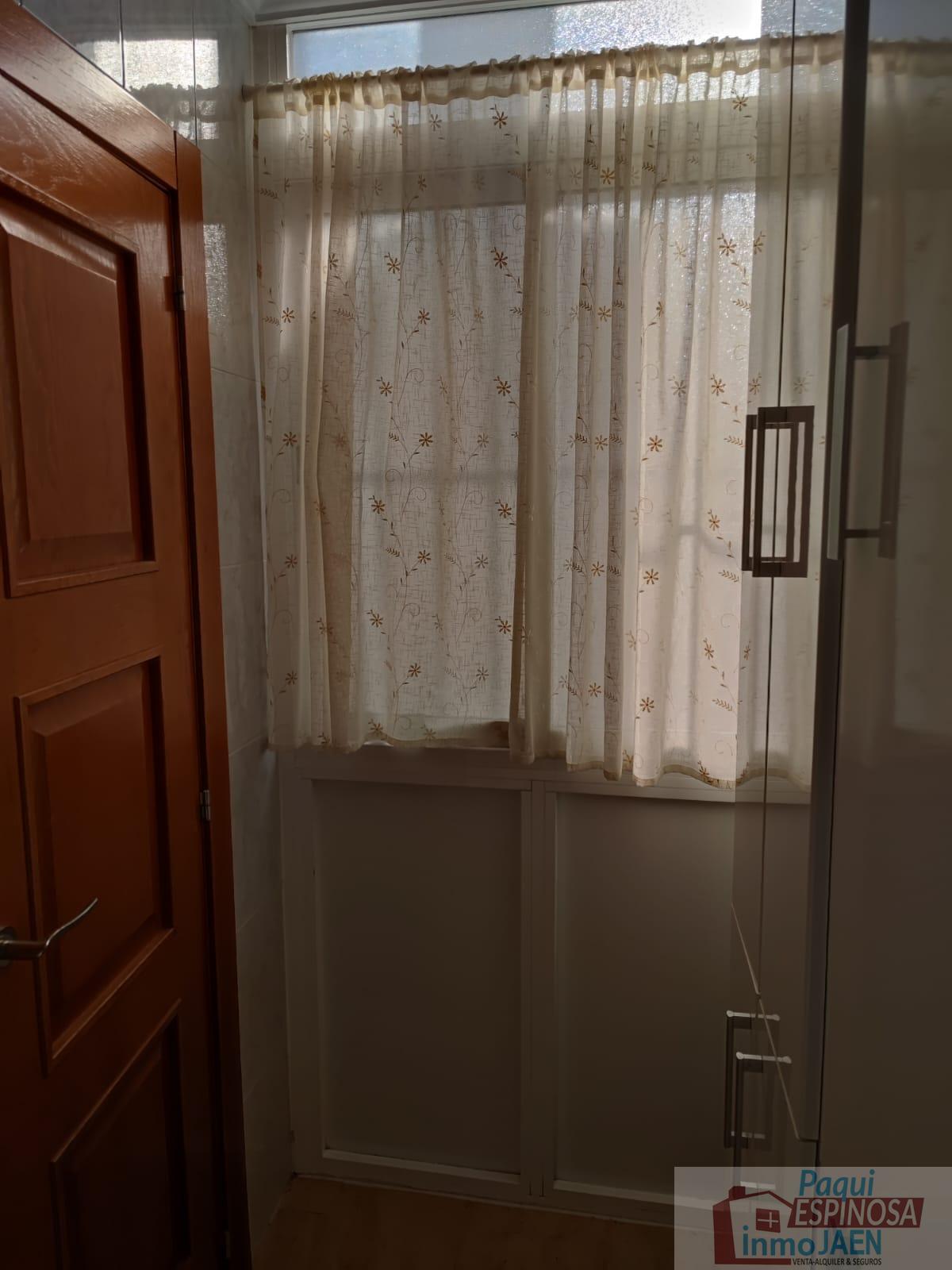 For sale of flat in Torredonjimeno