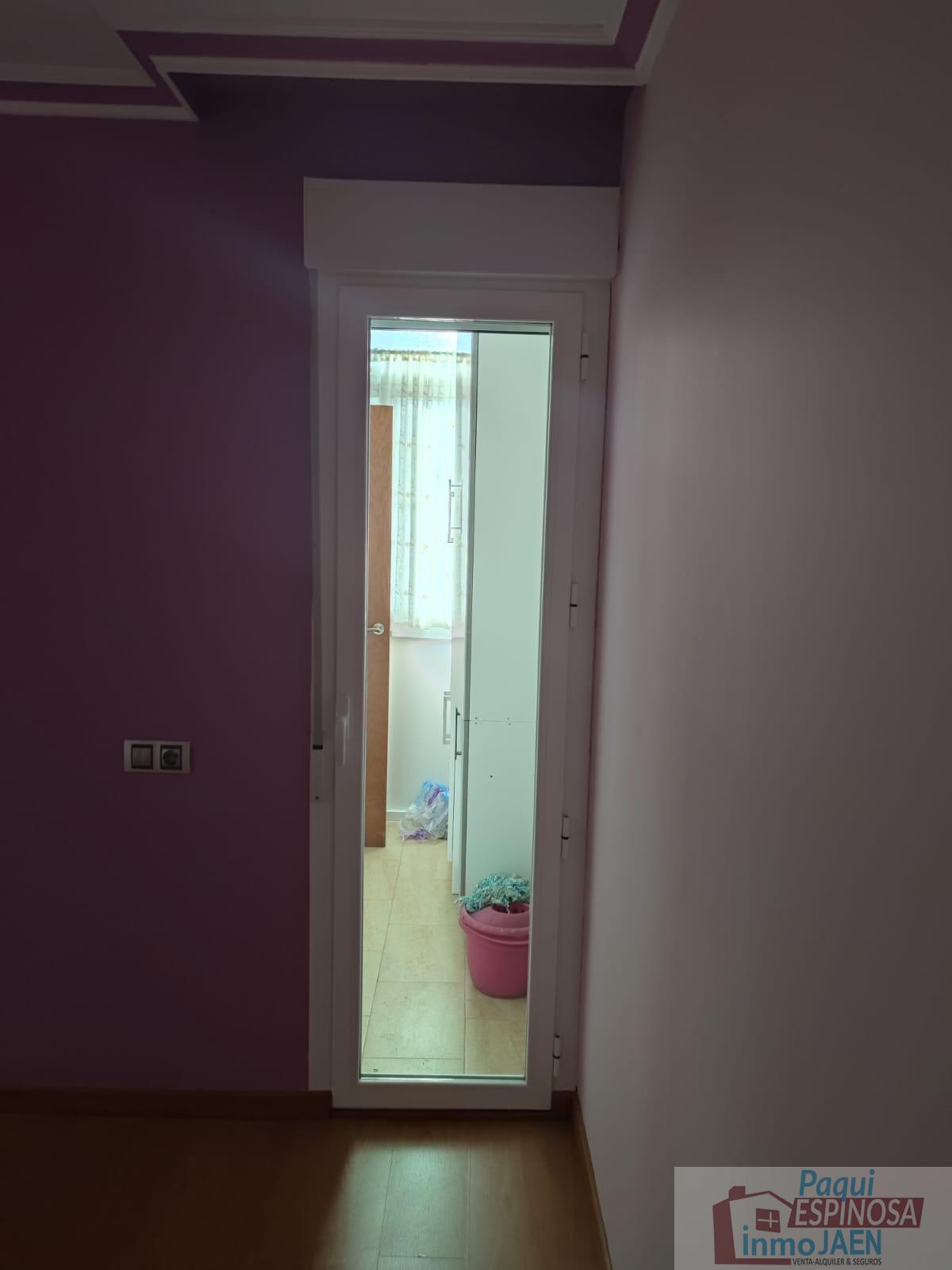For sale of flat in Torredonjimeno
