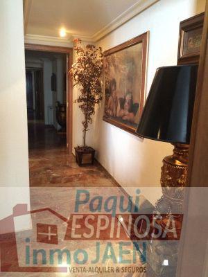 For sale of flat in Torredonjimeno
