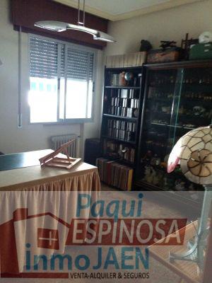For sale of flat in Torredonjimeno