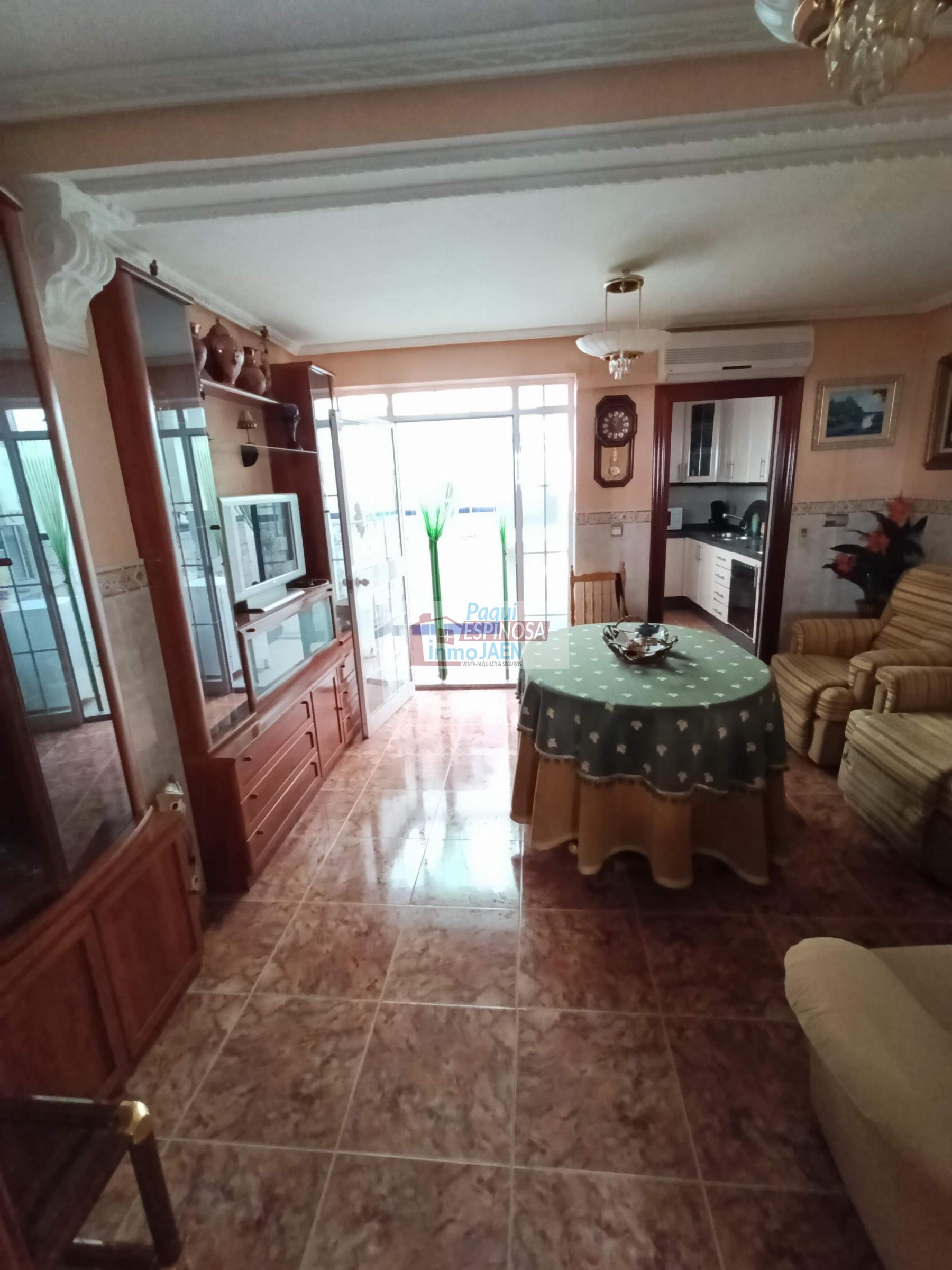 Venta de casa en Torredonjimeno