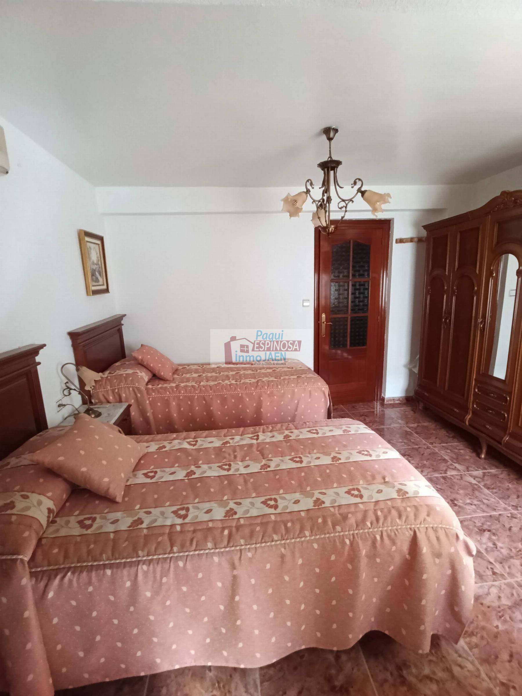 Venta de casa en Torredonjimeno