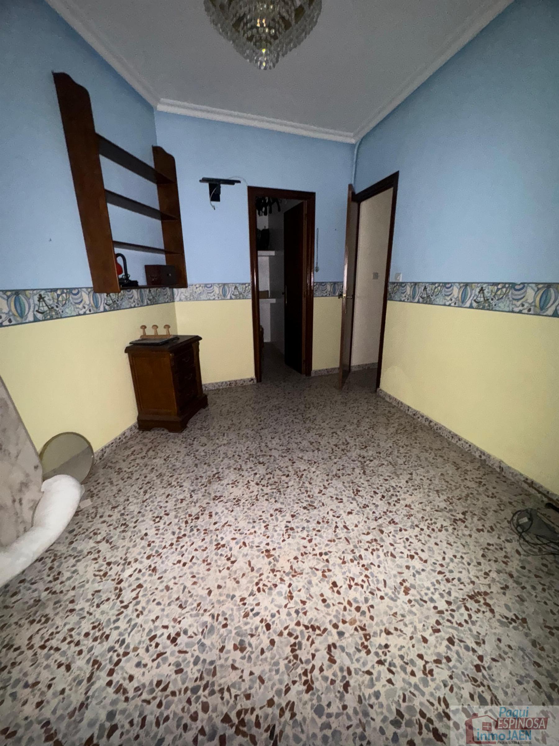 Venta de casa en Torredonjimeno