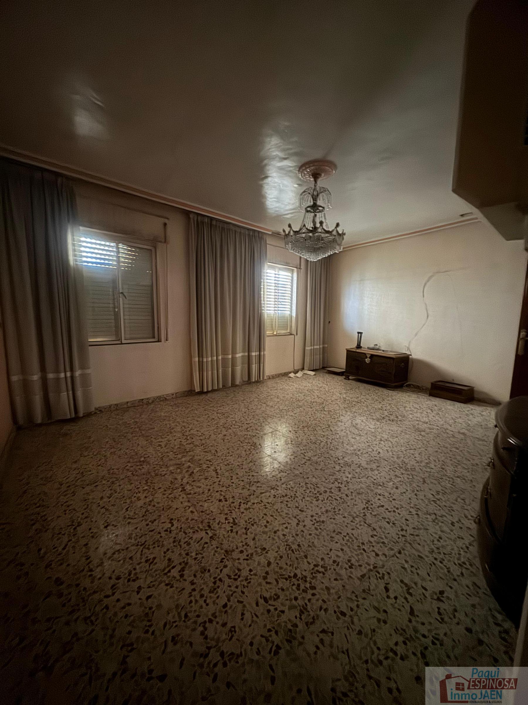 Venta de casa en Torredonjimeno