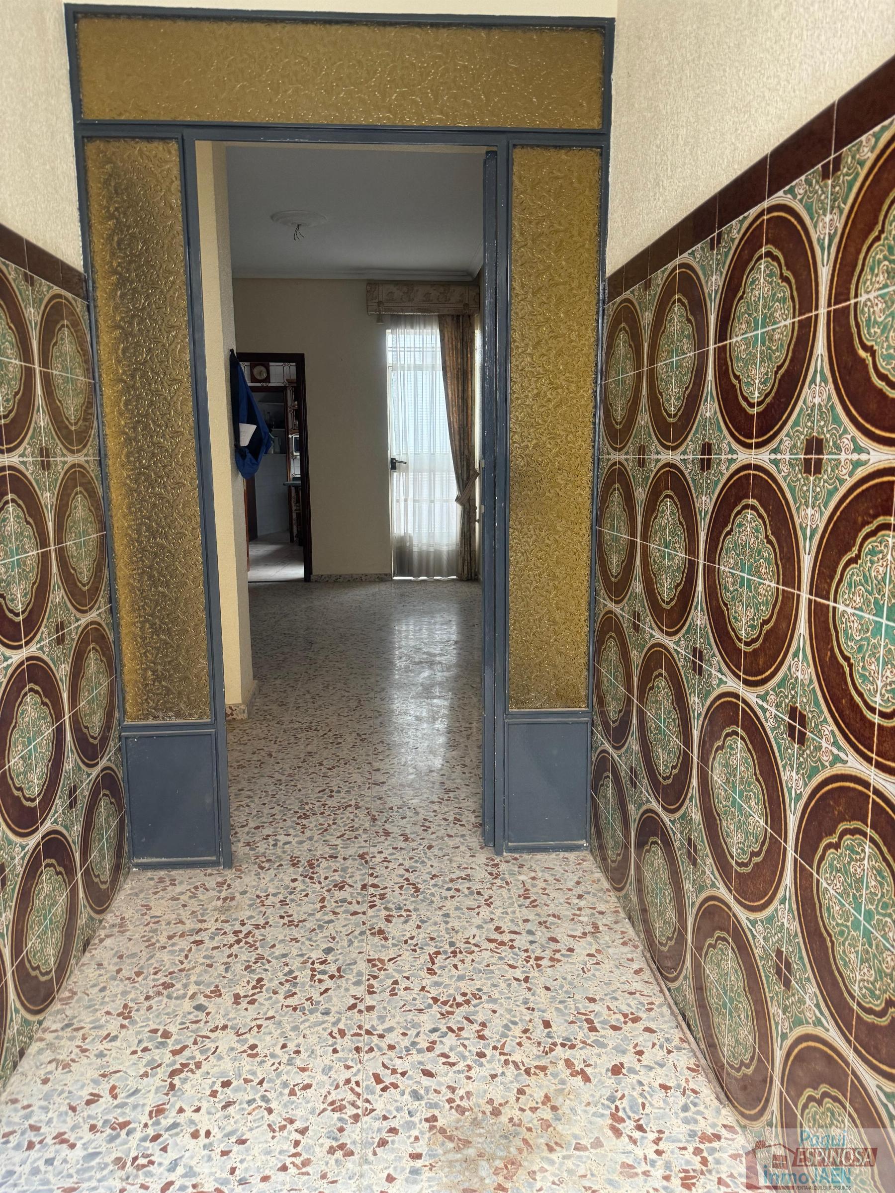 Venta de casa en Torredonjimeno