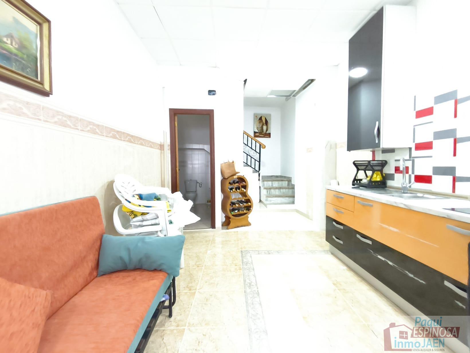 Venta de casa en Jamilena