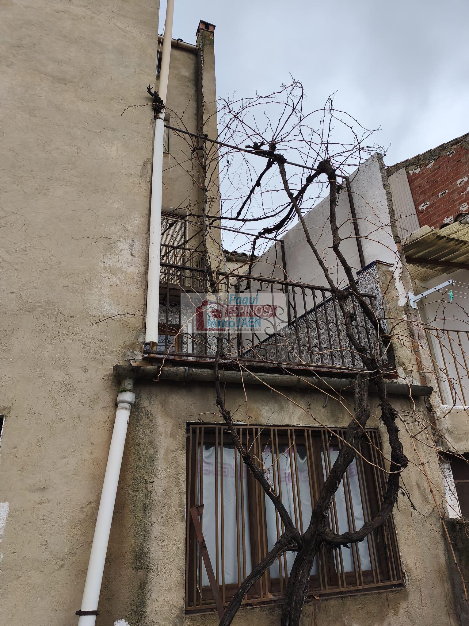 Venta de casa en Fuensanta de Martos