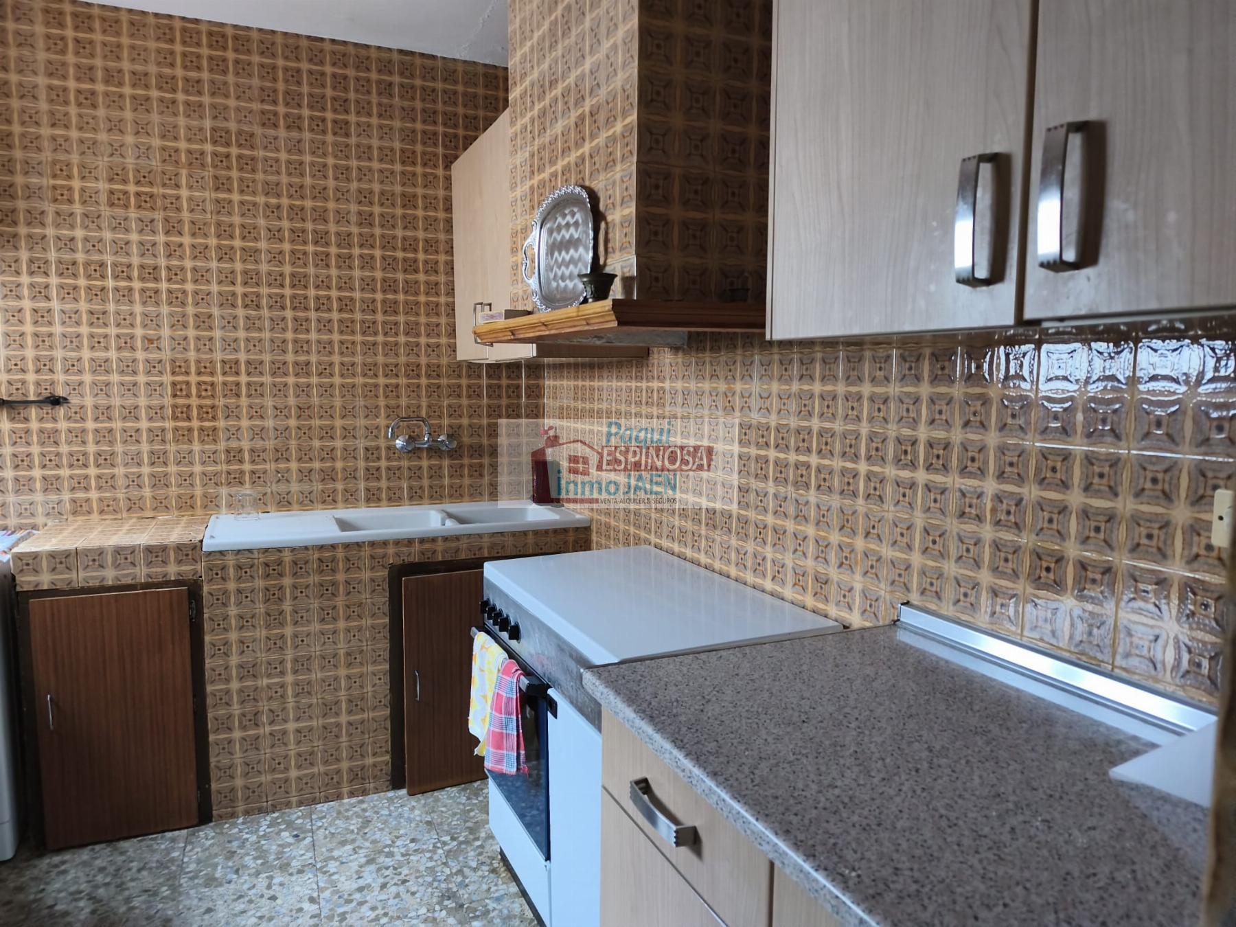 Venta de casa en Fuensanta de Martos