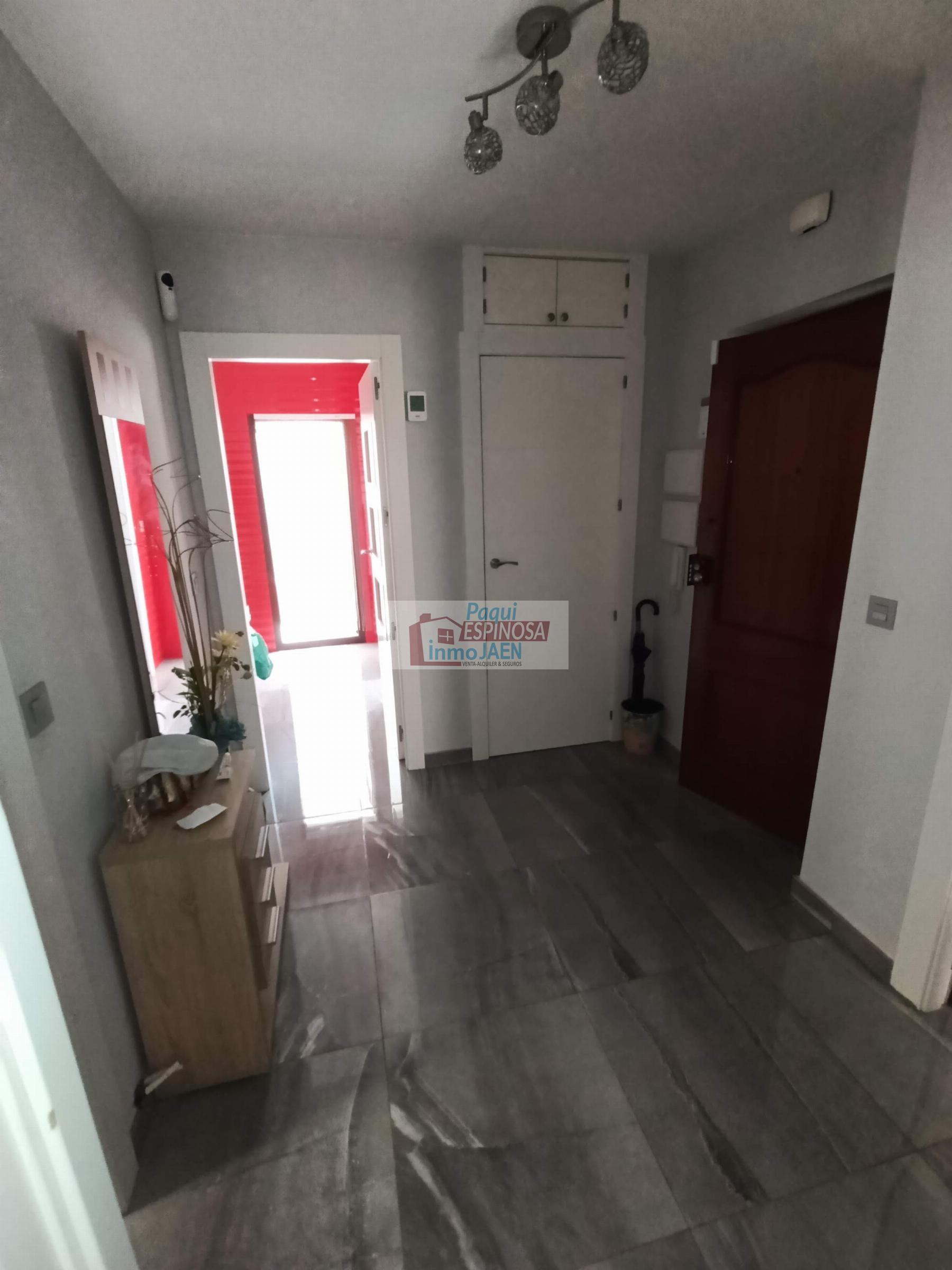 For sale of flat in Torredonjimeno