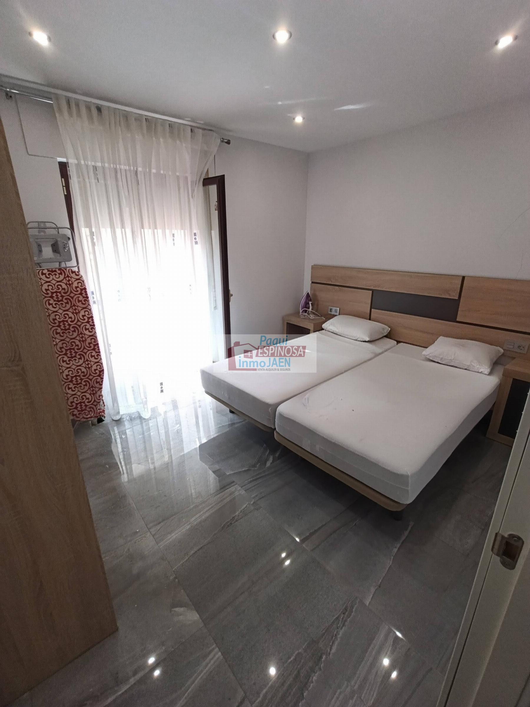 For sale of flat in Torredonjimeno
