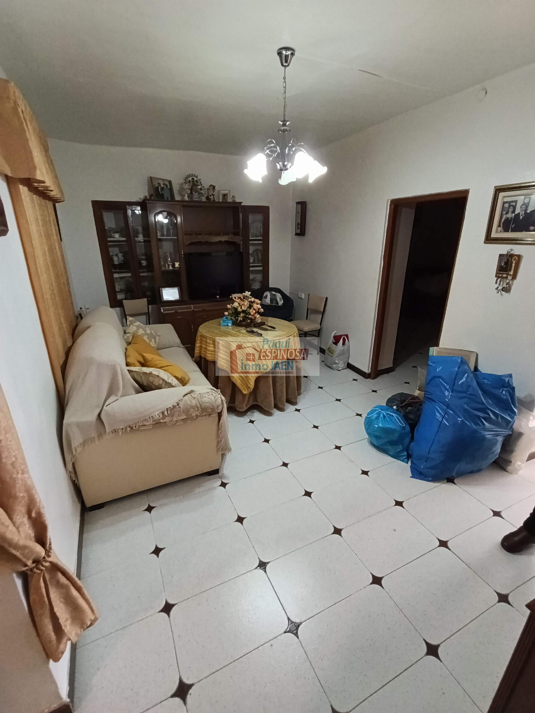 Venta de casa en Torredonjimeno