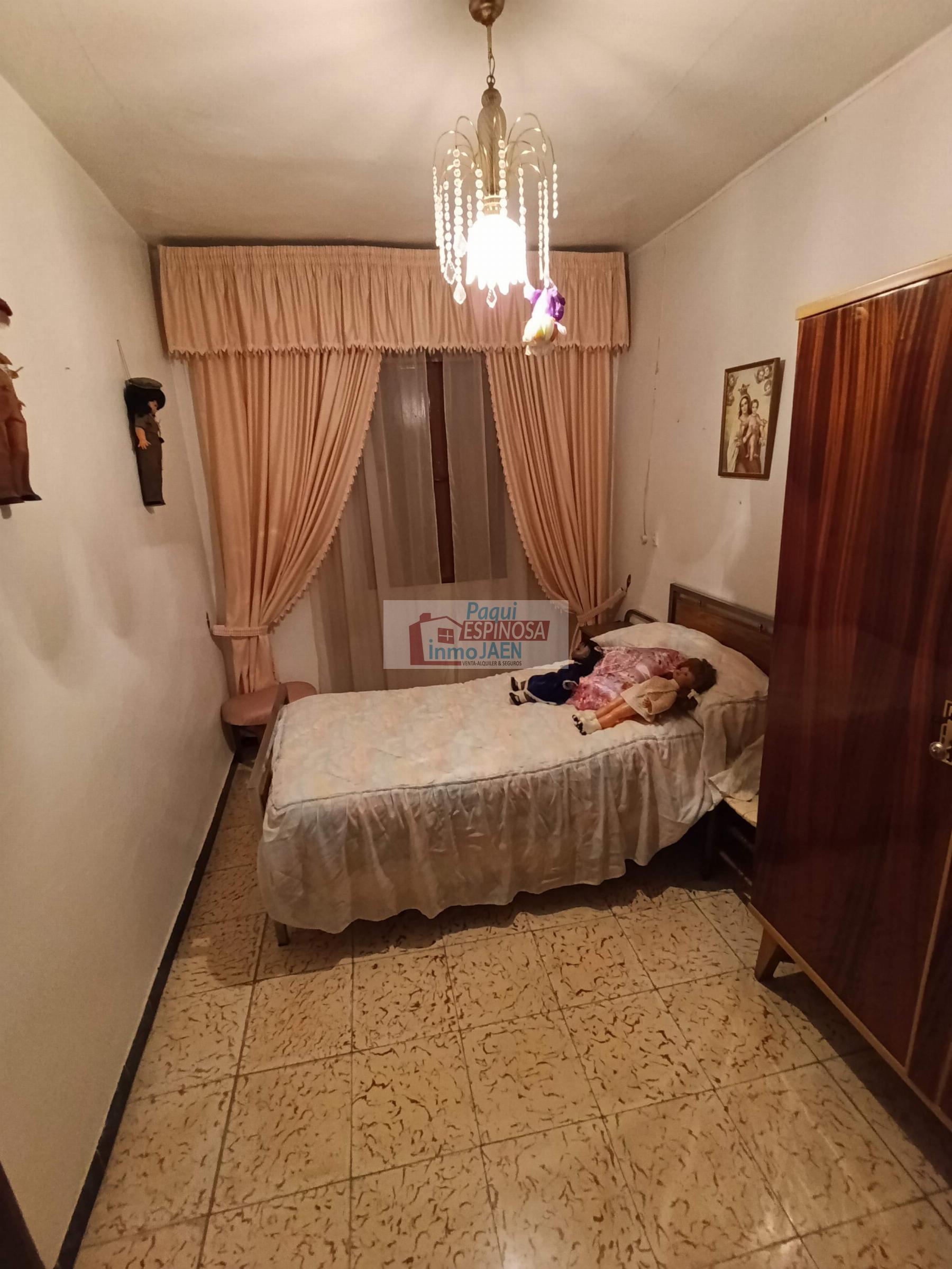 Venta de casa en Torredonjimeno