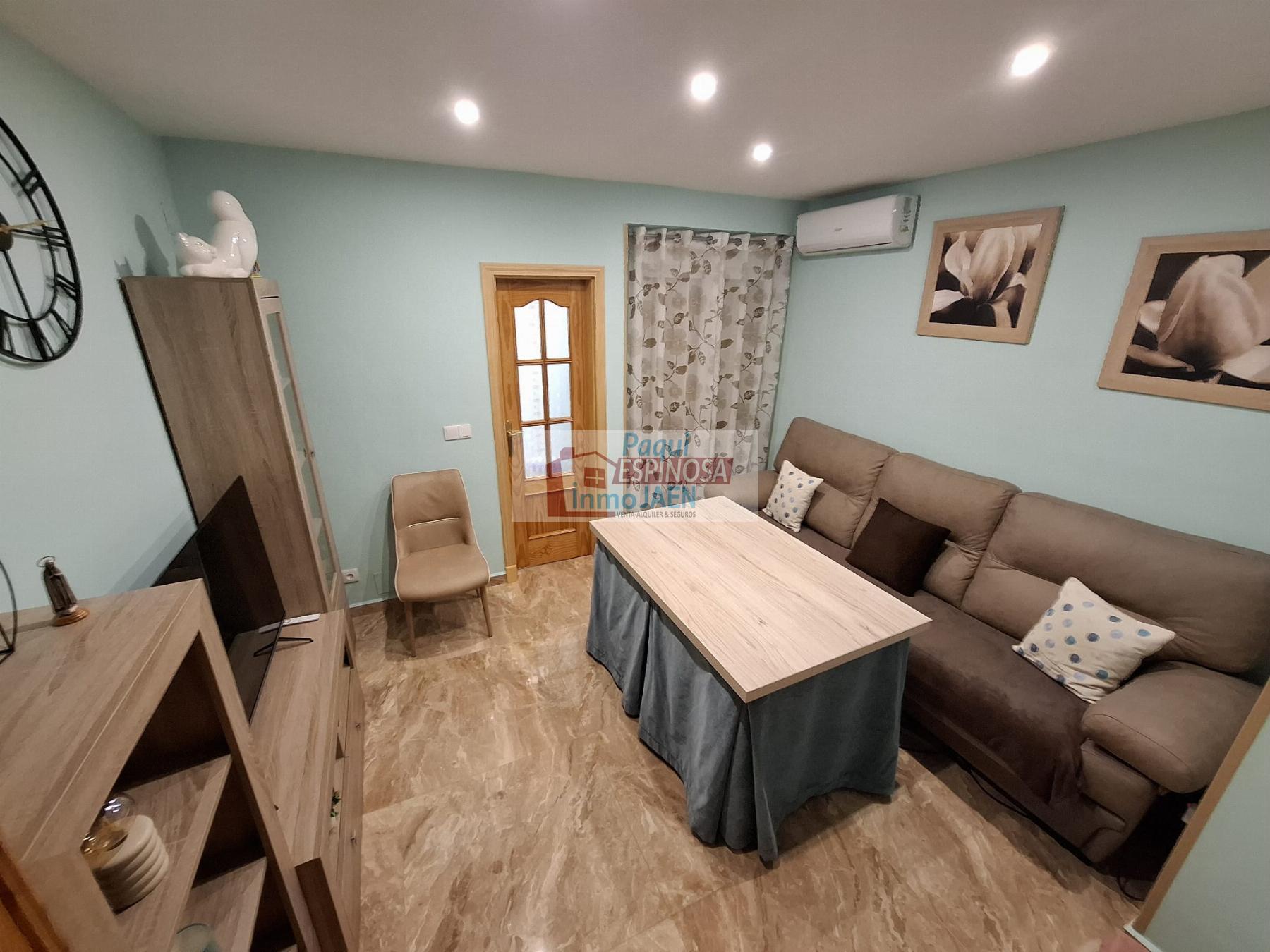 Venta de casa en Torredonjimeno