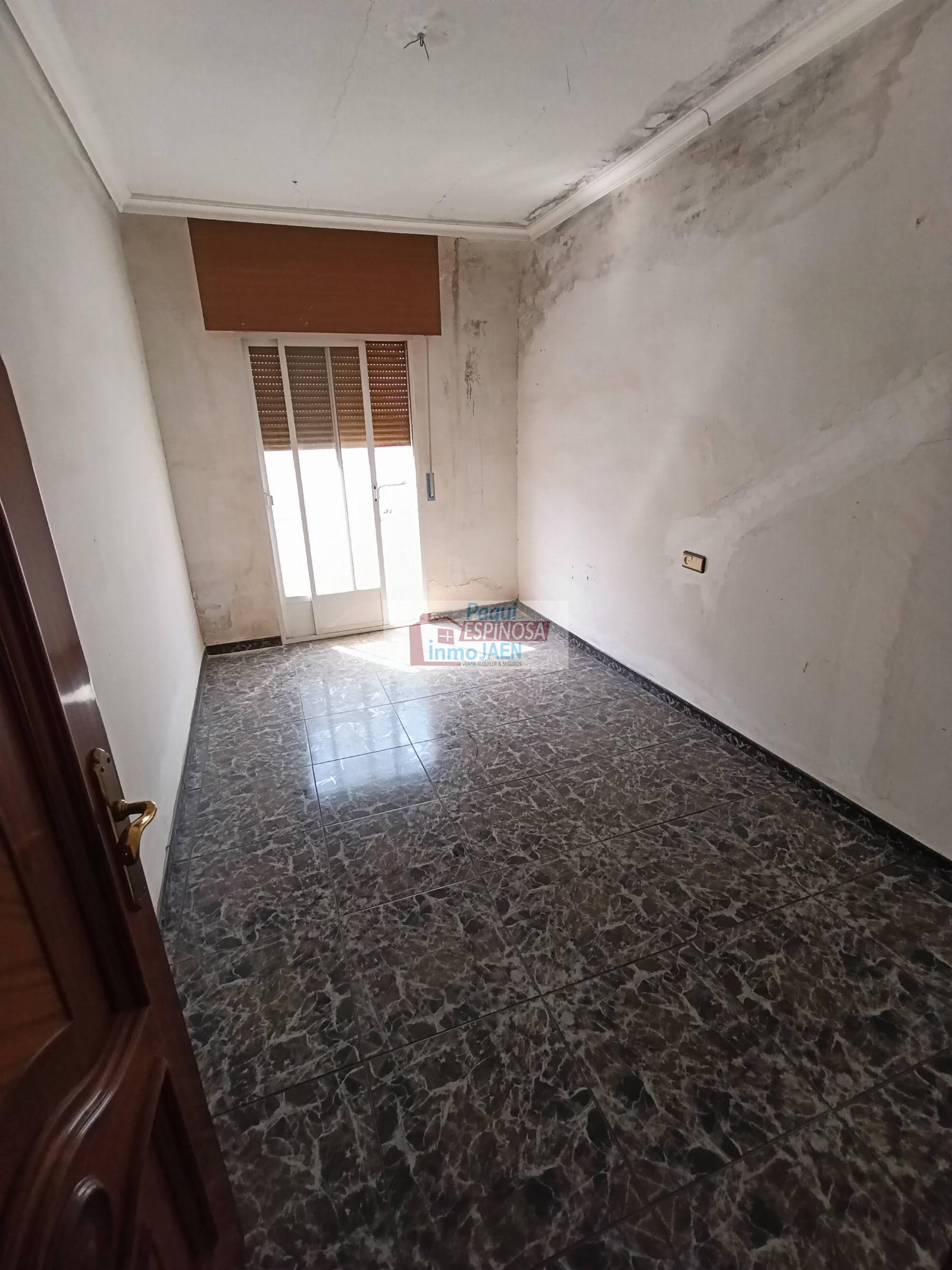 Venta de casa en Torredonjimeno