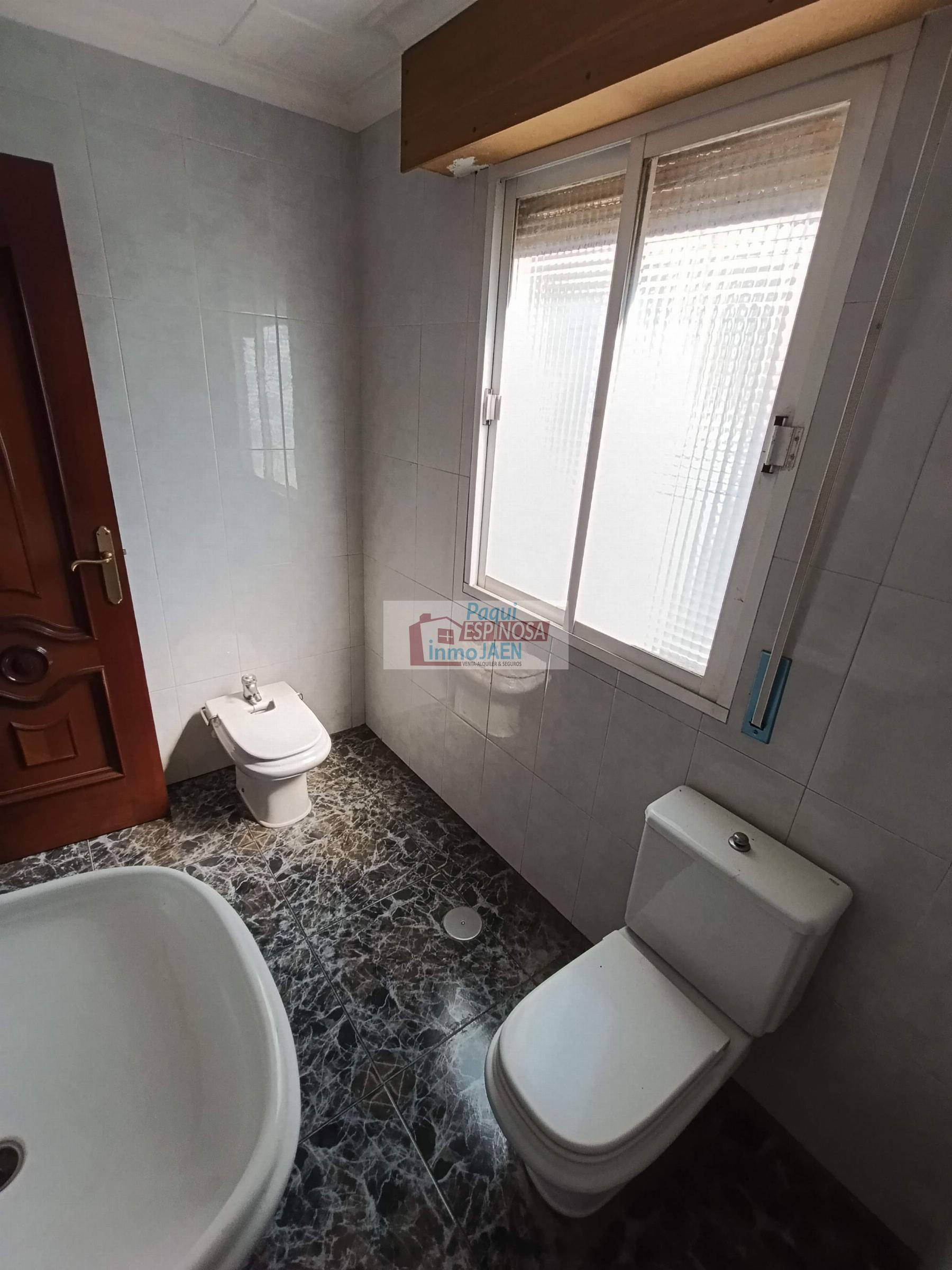 Venta de casa en Torredonjimeno