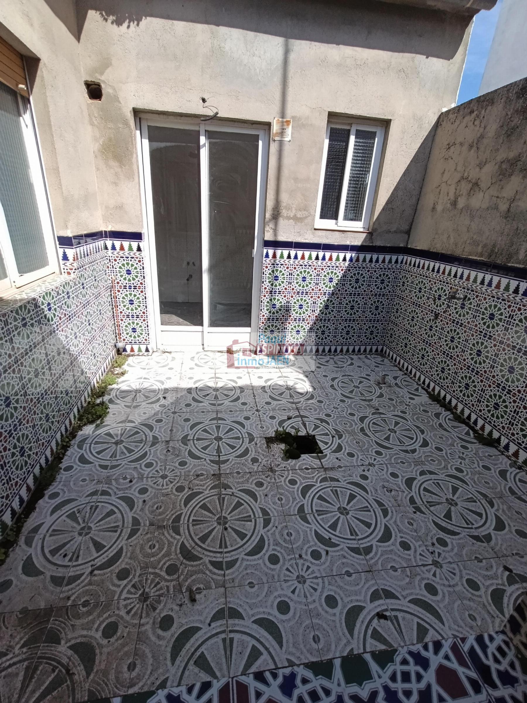 Venta de casa en Torredonjimeno