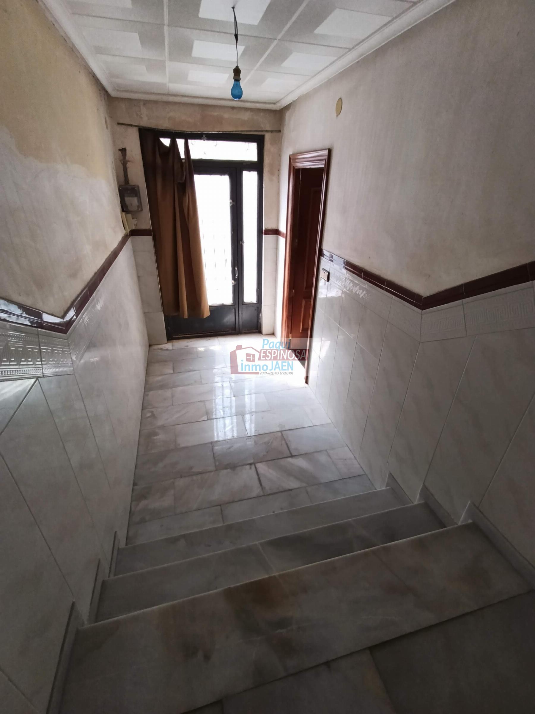 Venta de casa en Torredonjimeno