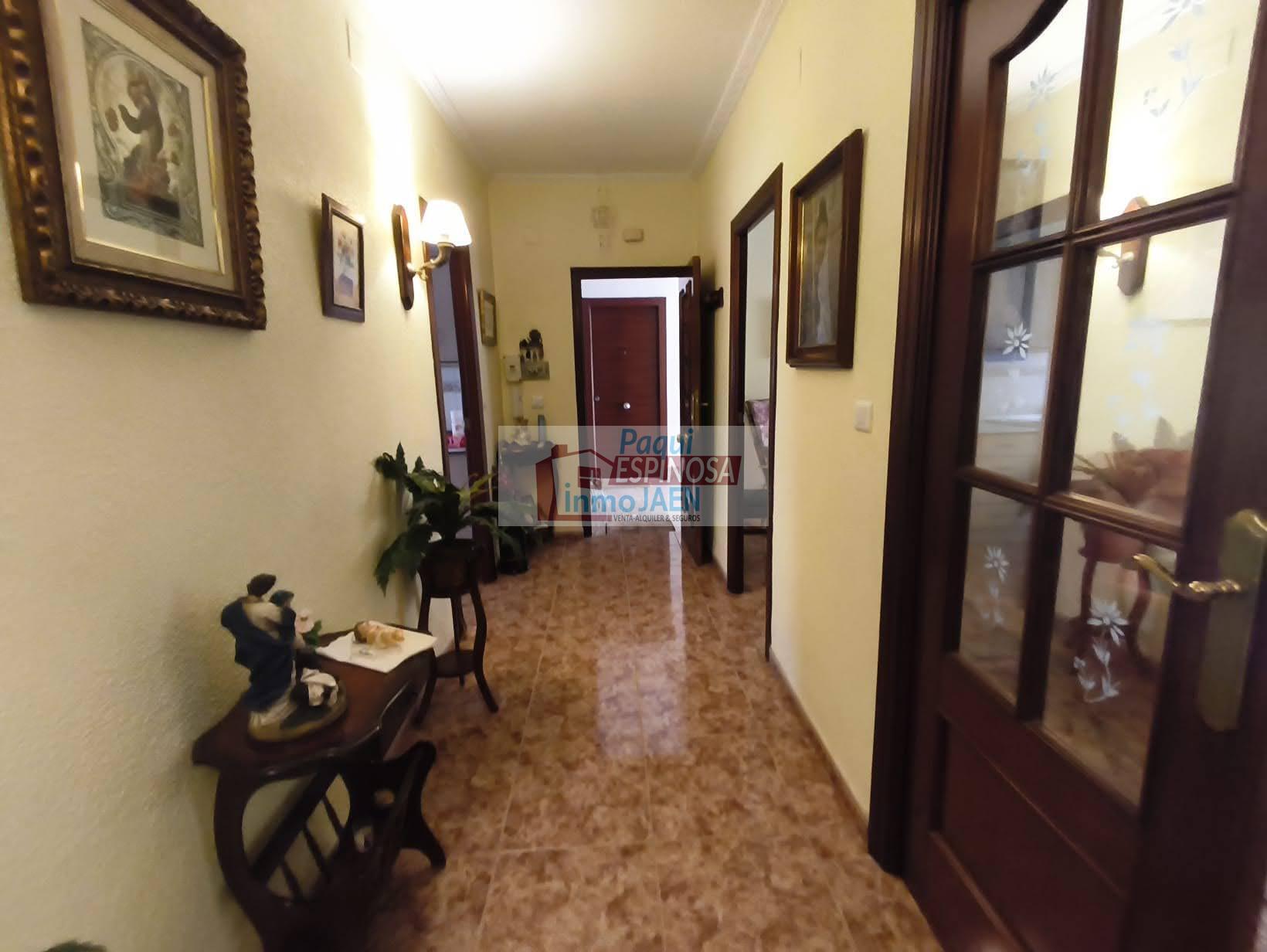 Venta de piso en Torredonjimeno