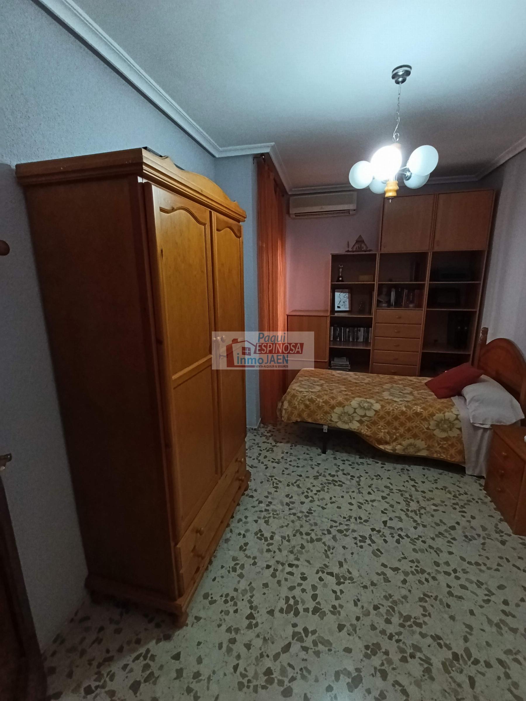 Venta de piso en Torredonjimeno