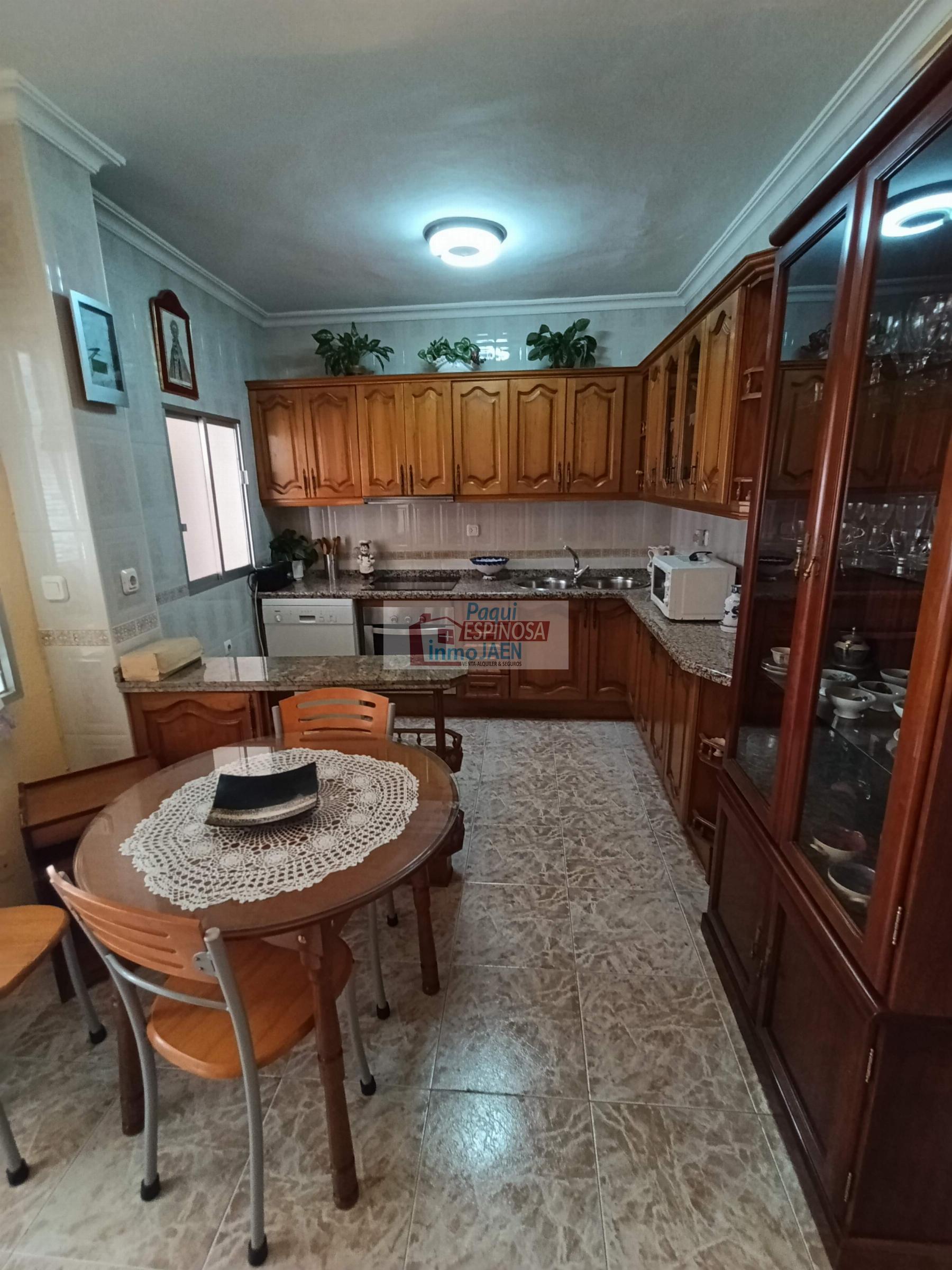 Venta de piso en Torredonjimeno