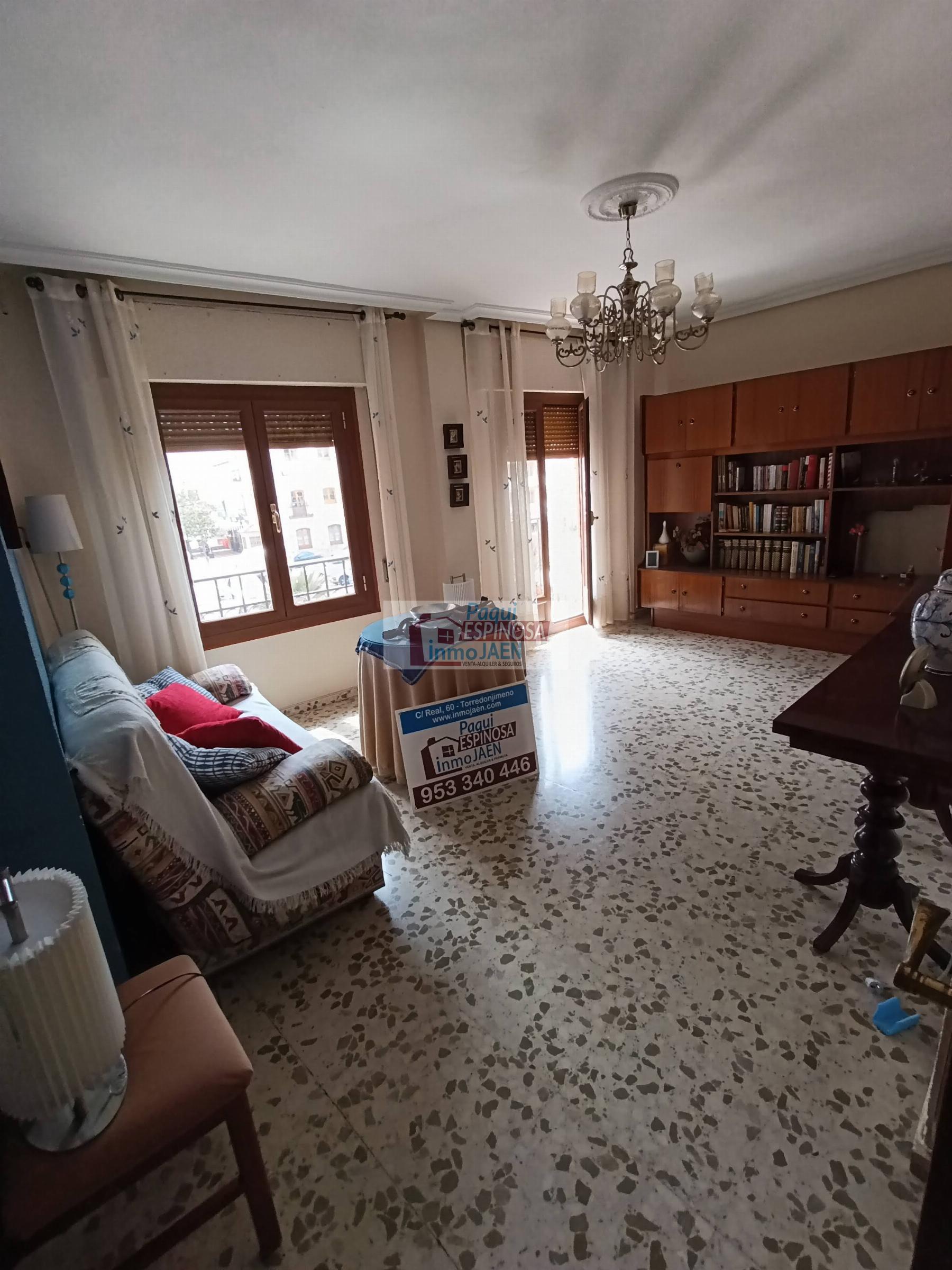 Venta de piso en Torredonjimeno